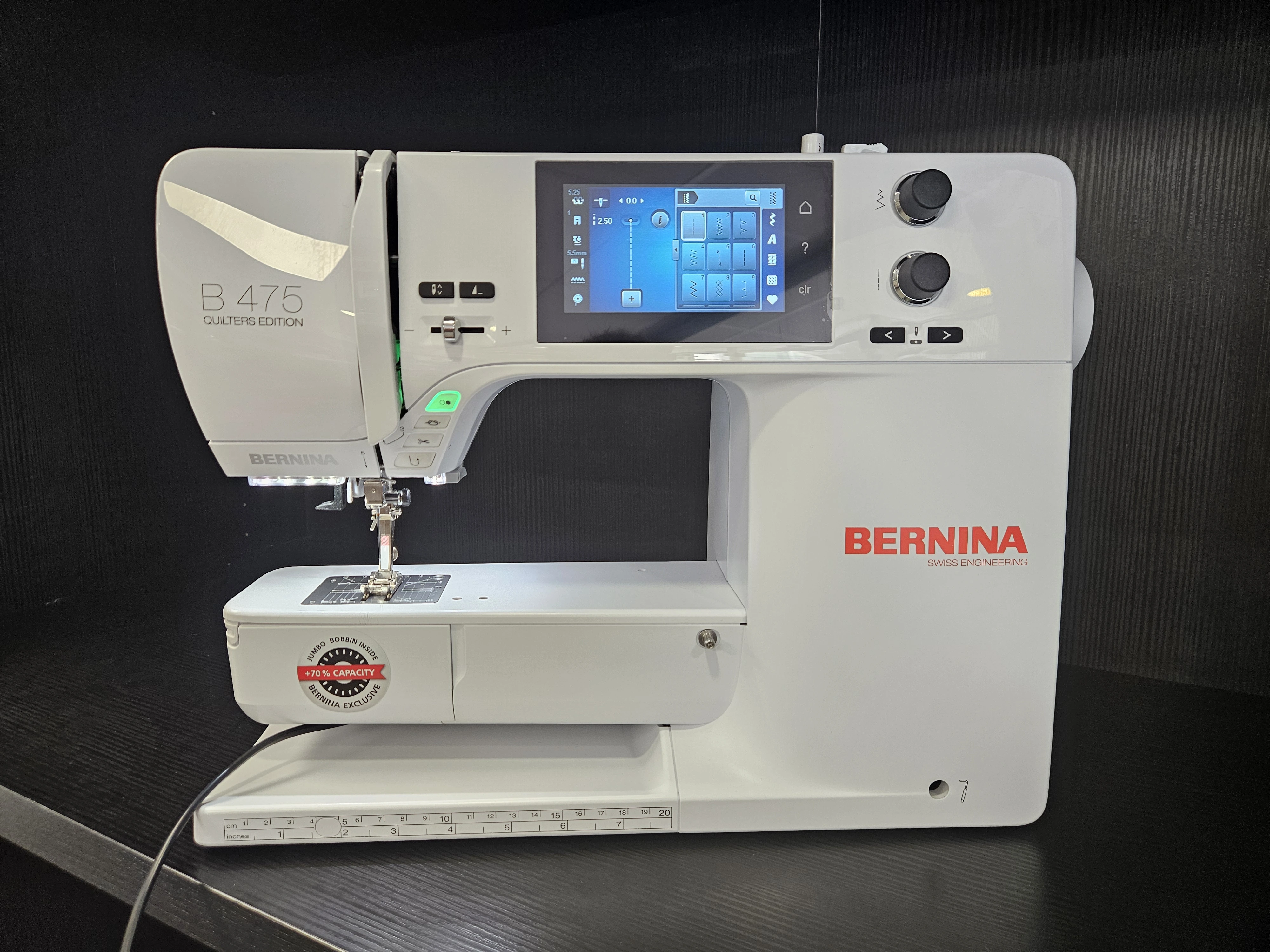 Machine à Coudre Bernina 475 QE - Occasion - Garantie 1 an