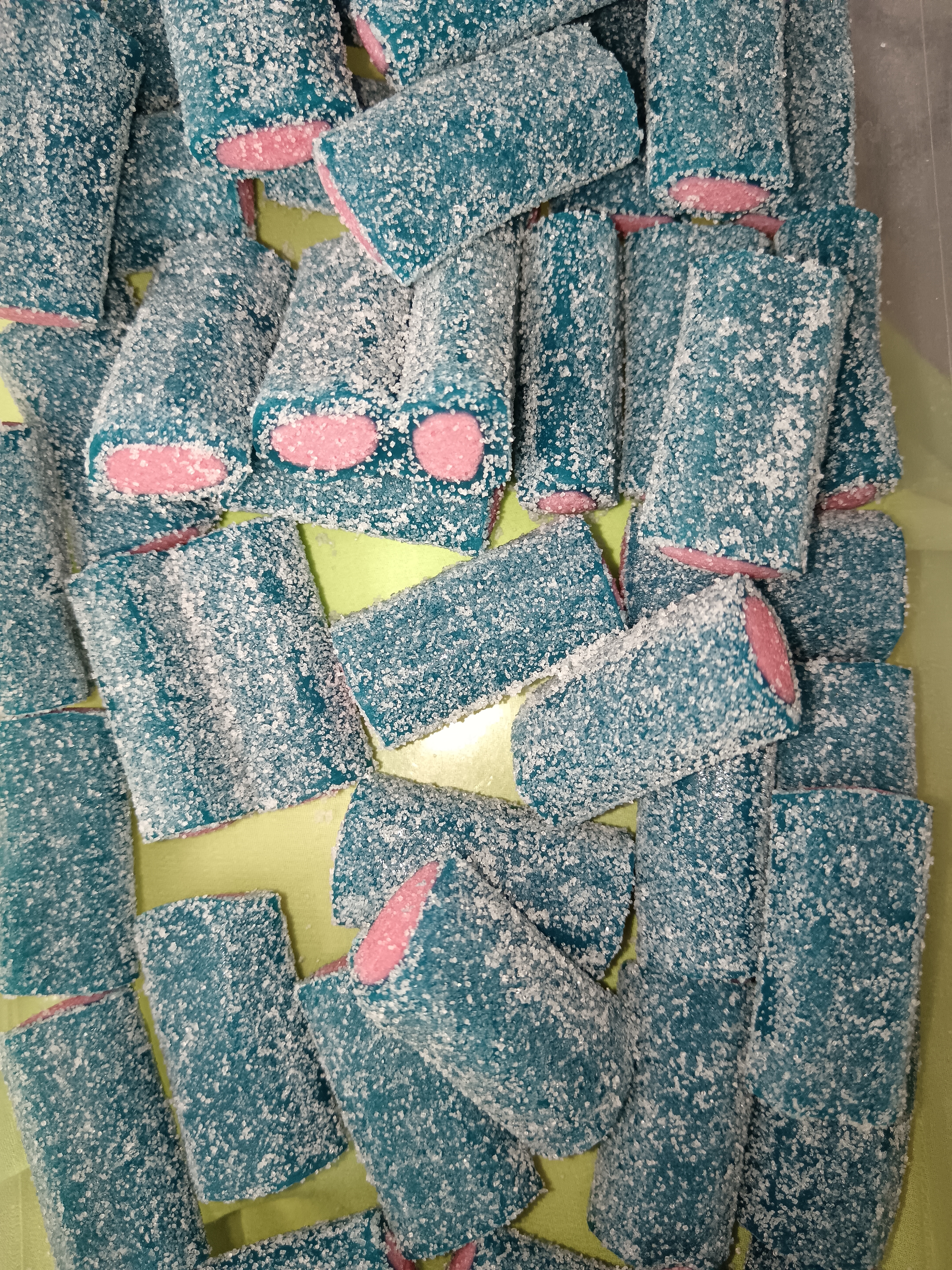 Mini gros câble framboise acidulé 100g