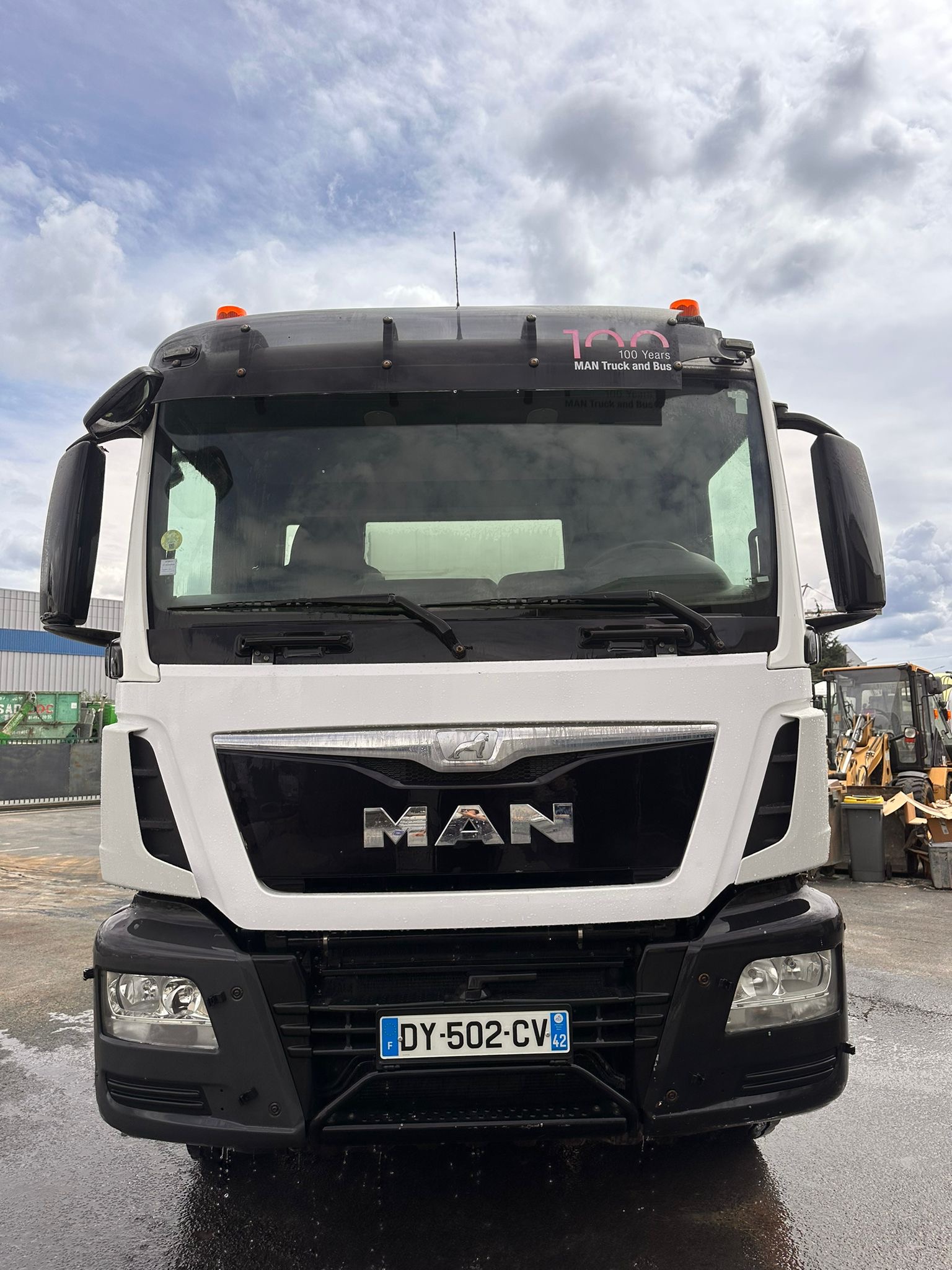 DY-502-CV / Année 2015