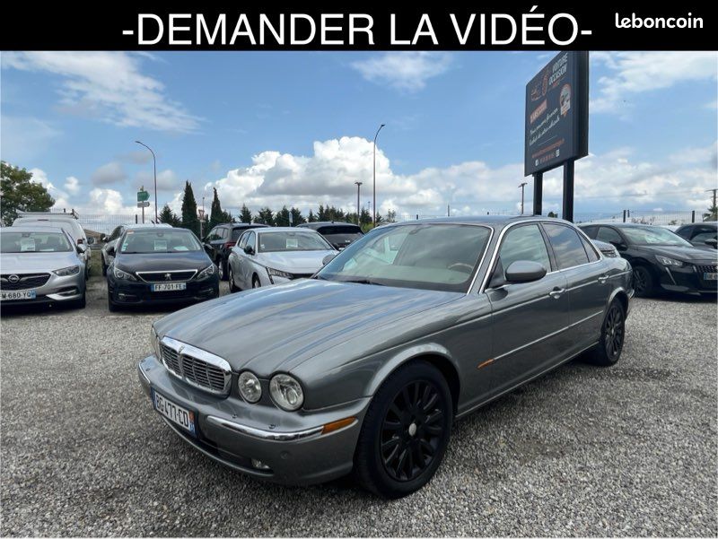 Jaguar XJ8 4.2 V8 298ch Entretien Complet Jaguar