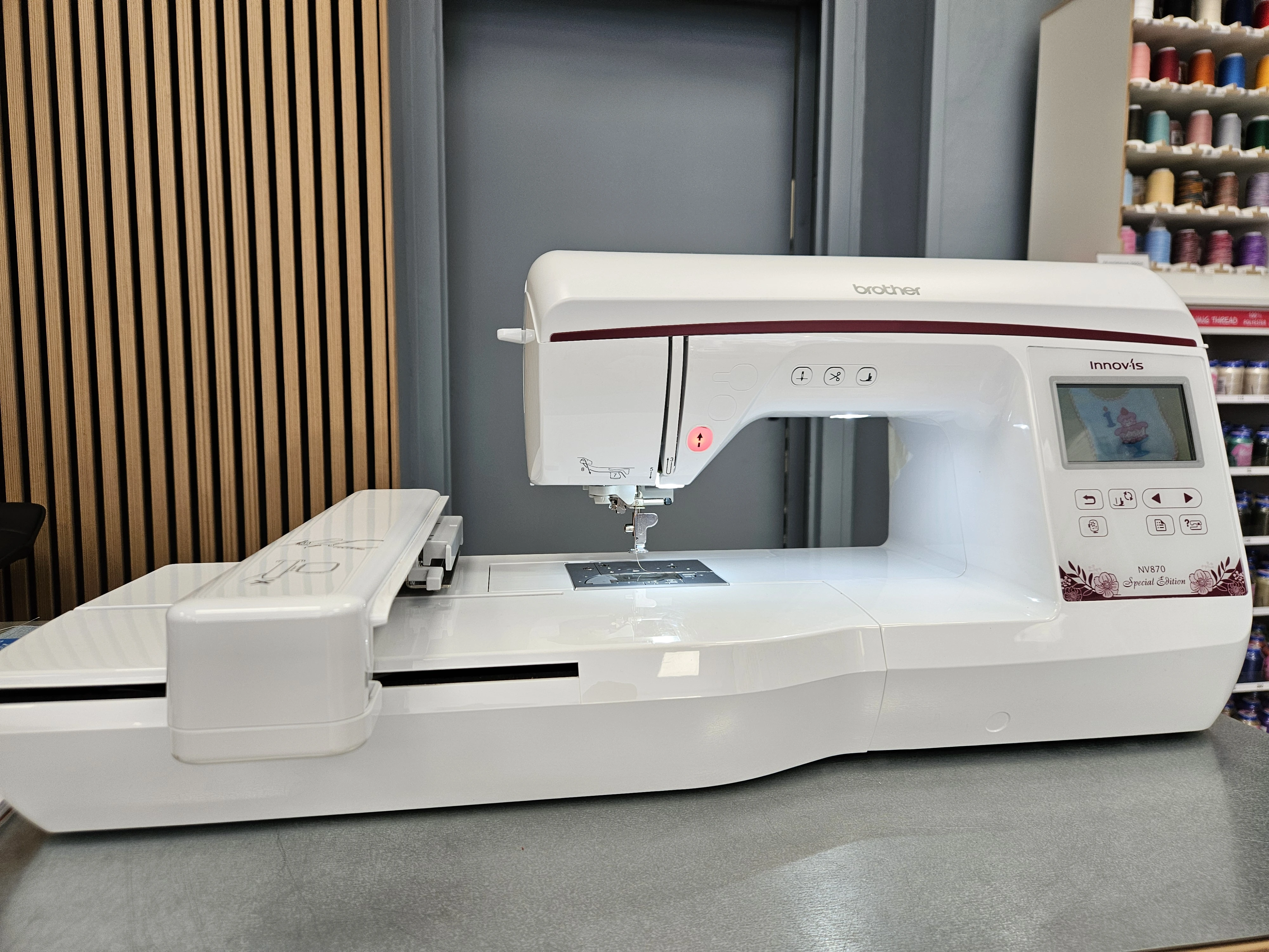 Machine à Broder Brother NV870 - Occasion - Garantie 1 an 