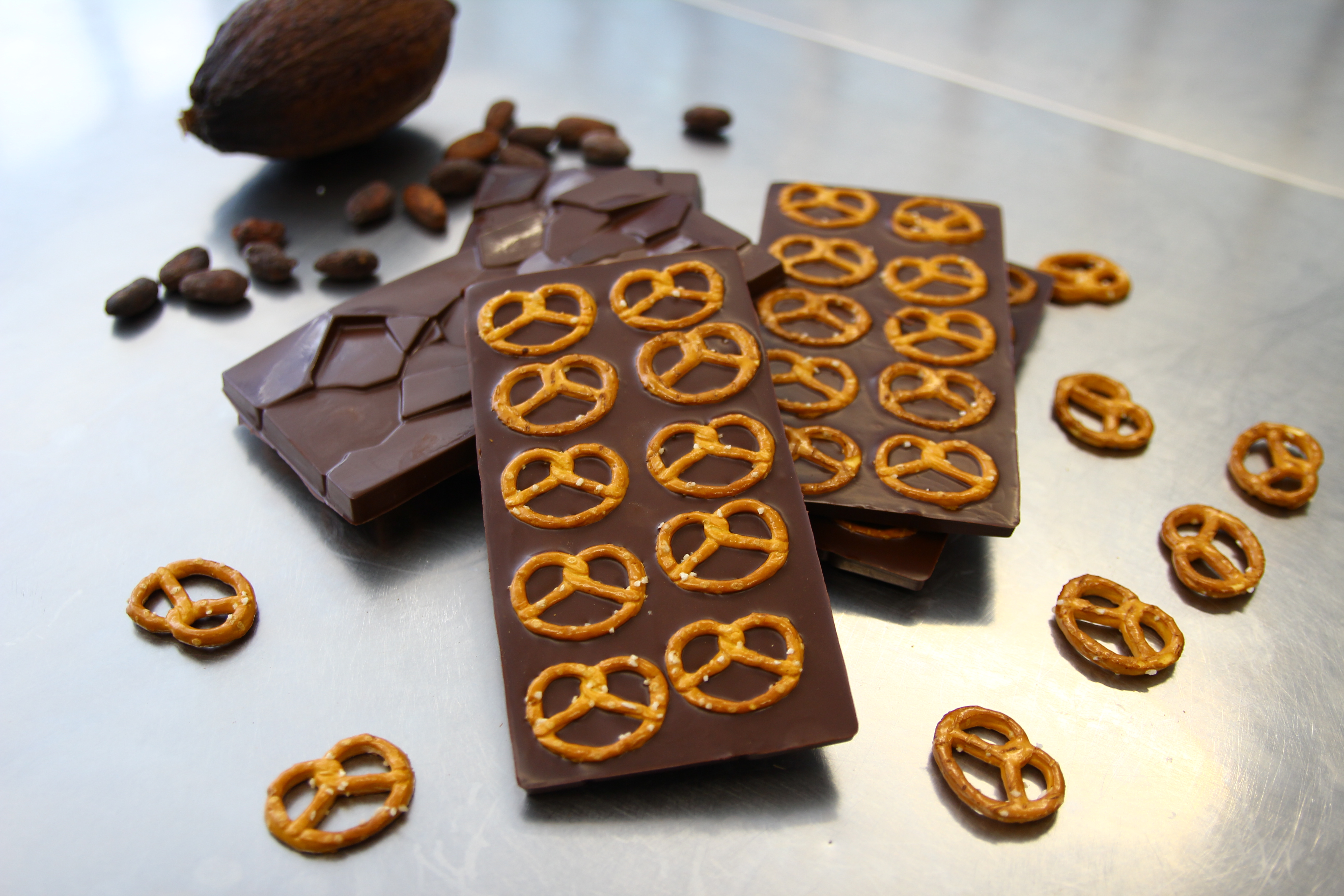 Noir 70% et Bretzel