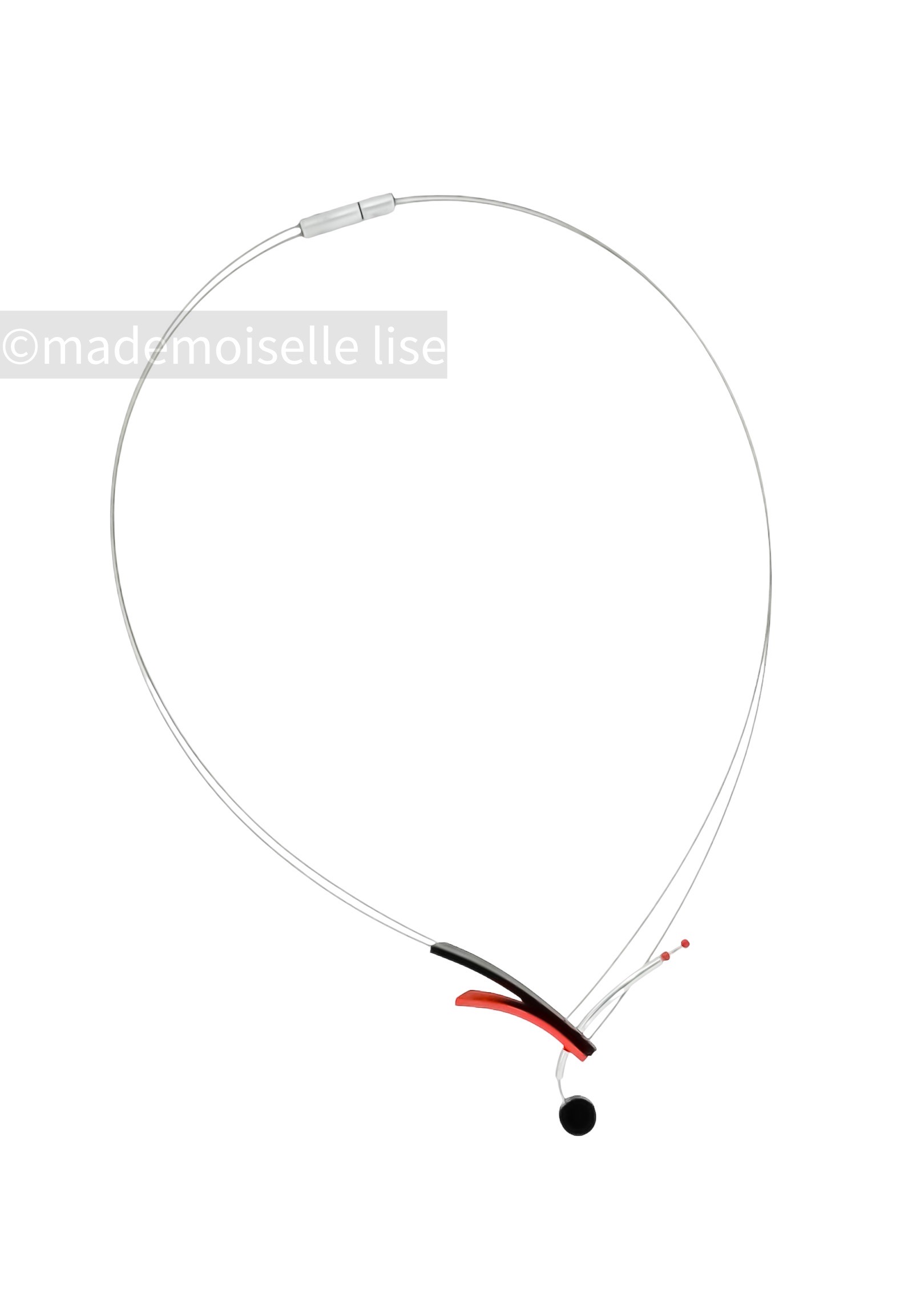 Collier C8