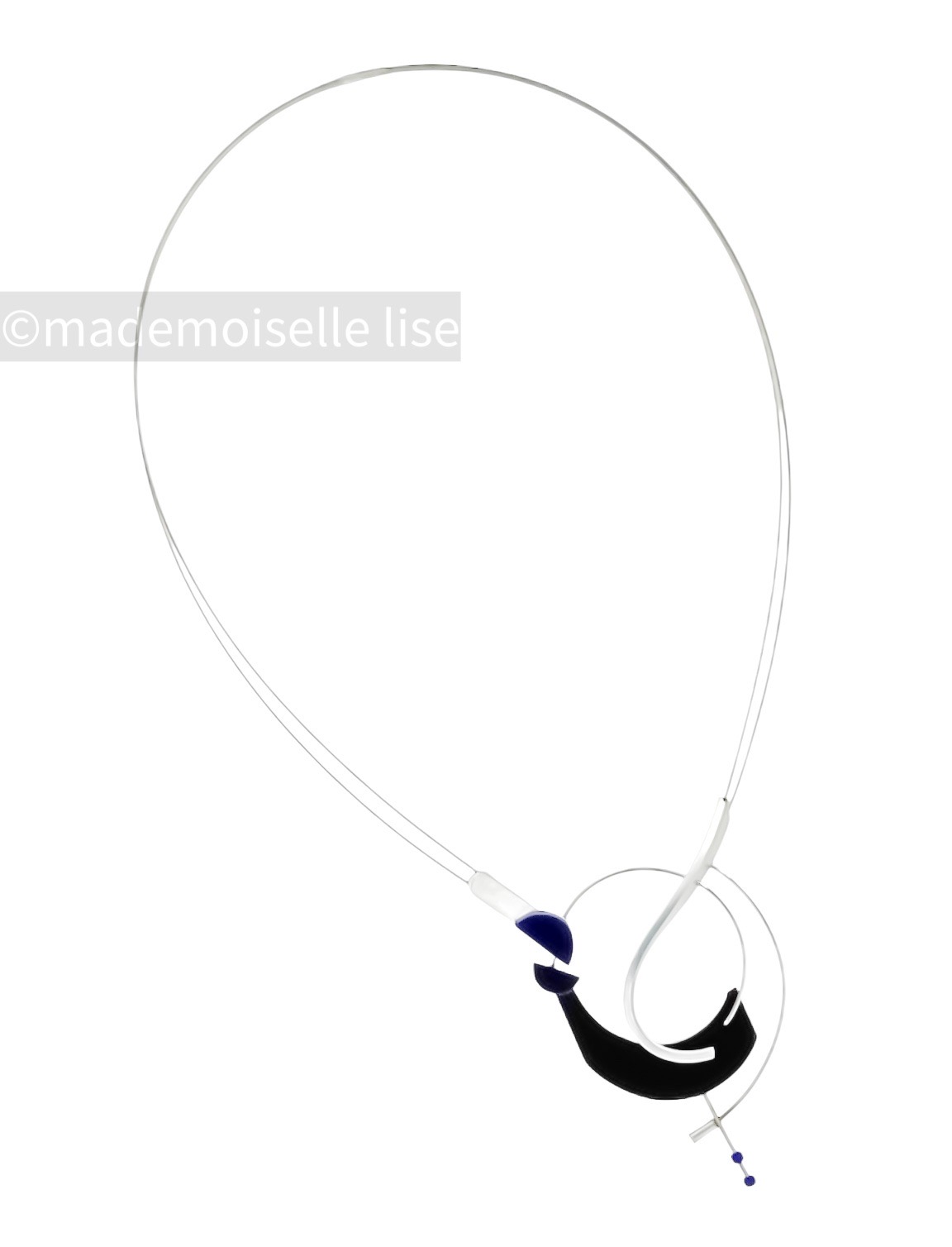 Collier C13