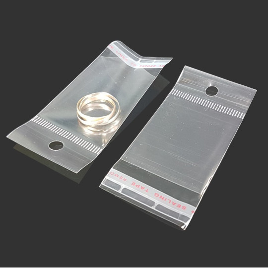 200 sachets adhésifs perforés 4/5cm