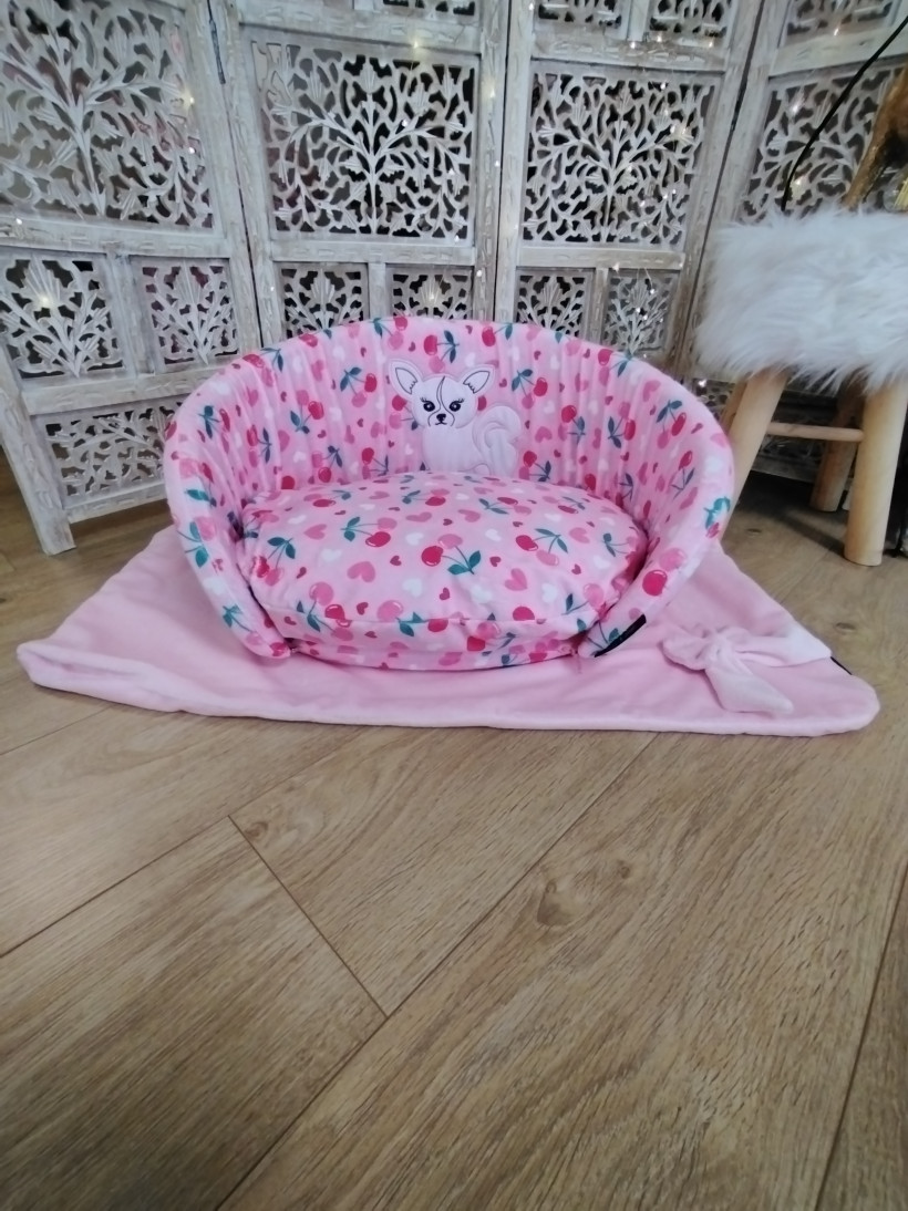 Looloo Cherry Chihuahua