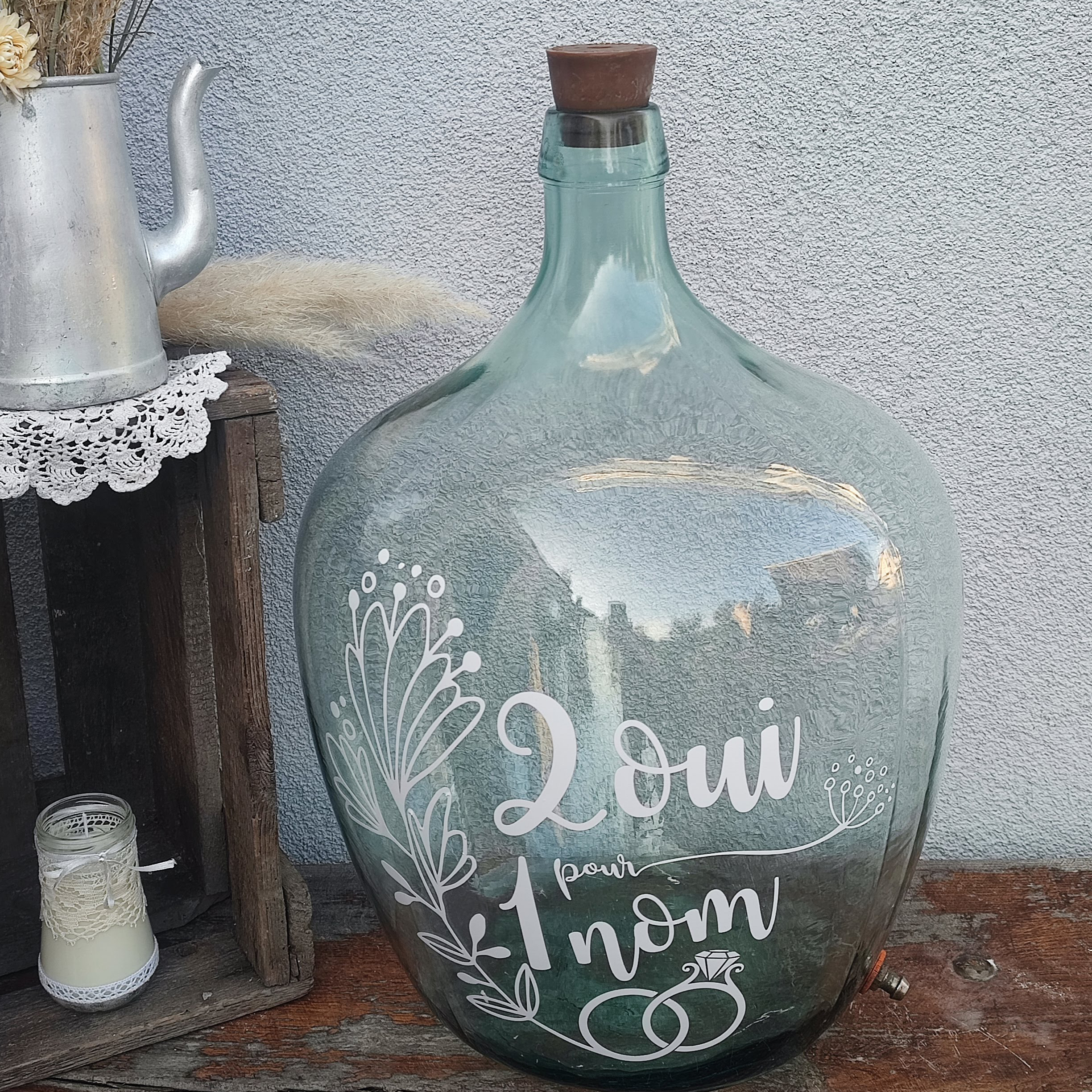 Grande Dame-Jeanne "2 oui pour 1 nom"