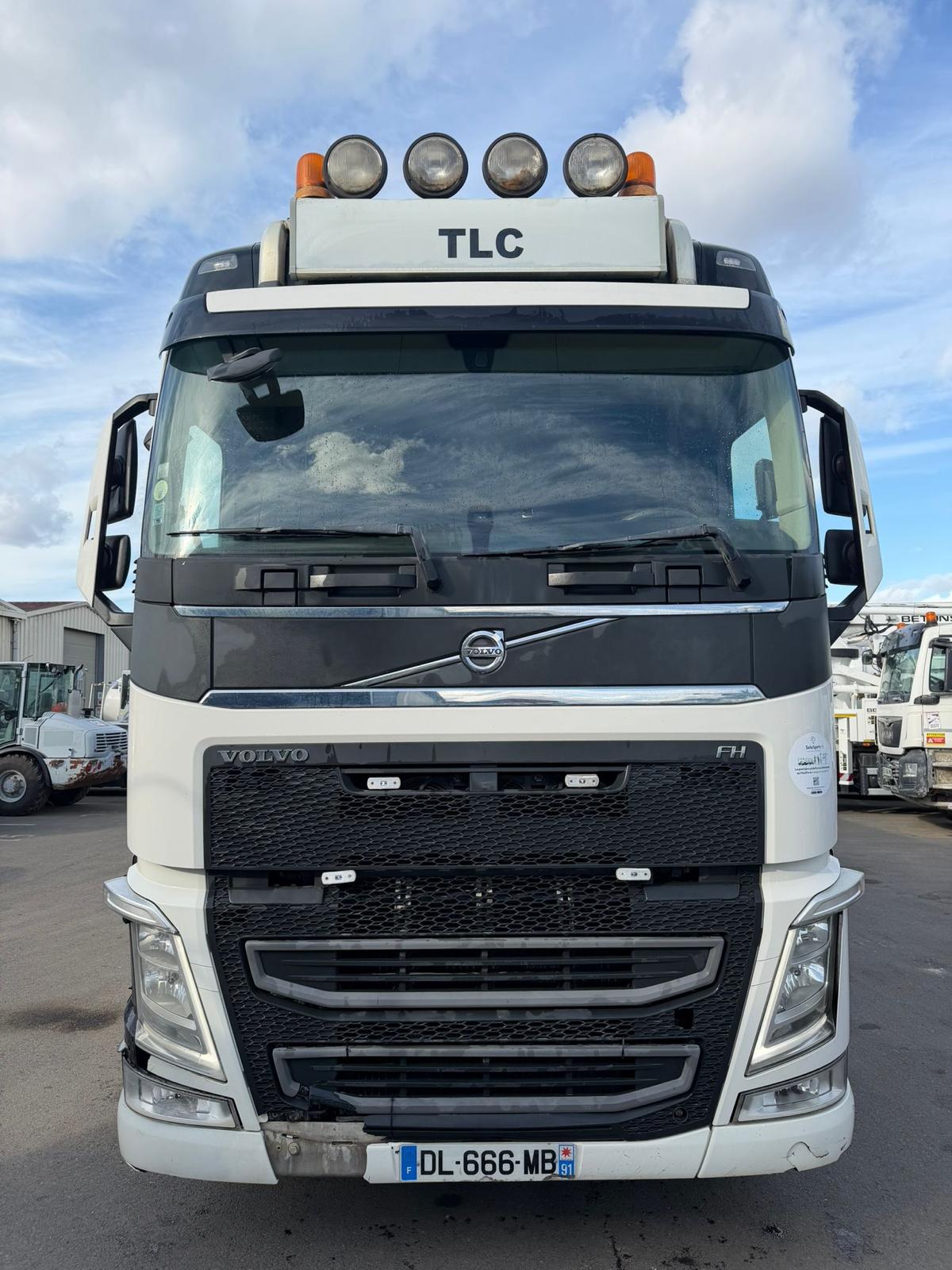 DL-666-MB / Année 2014