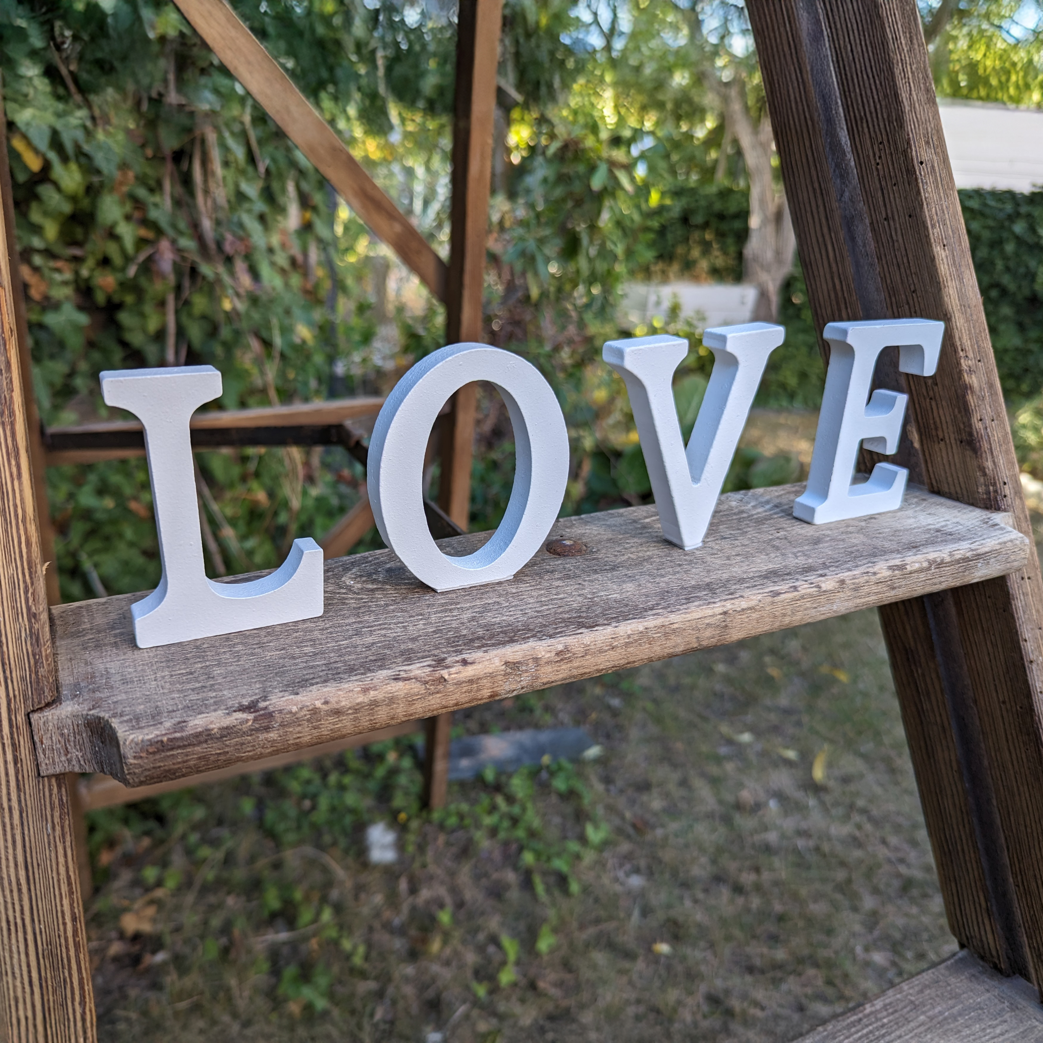 Petites lettres LOVE à poser