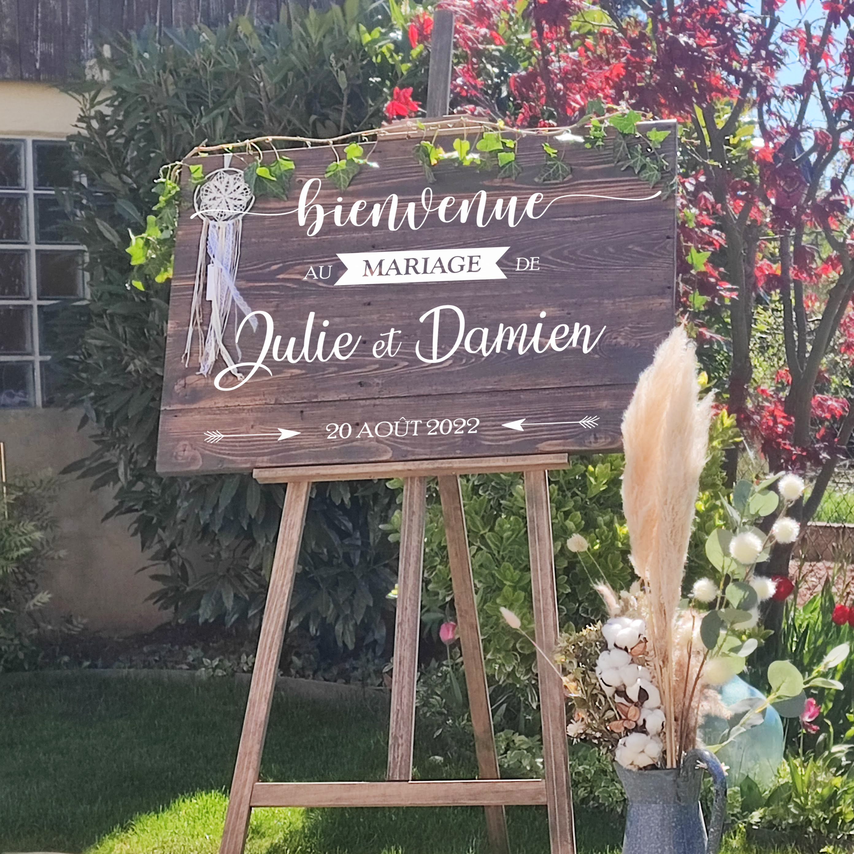 Panneau de bienvenue en bois