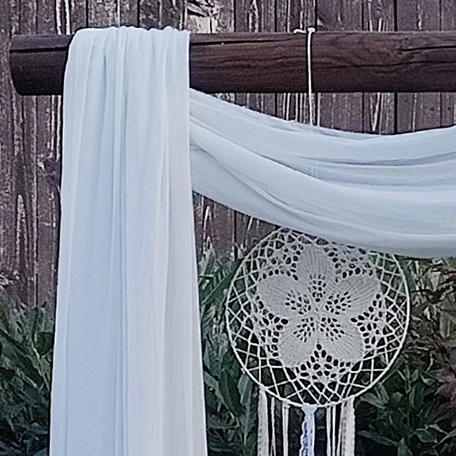 Tissus arche mousseline blanche