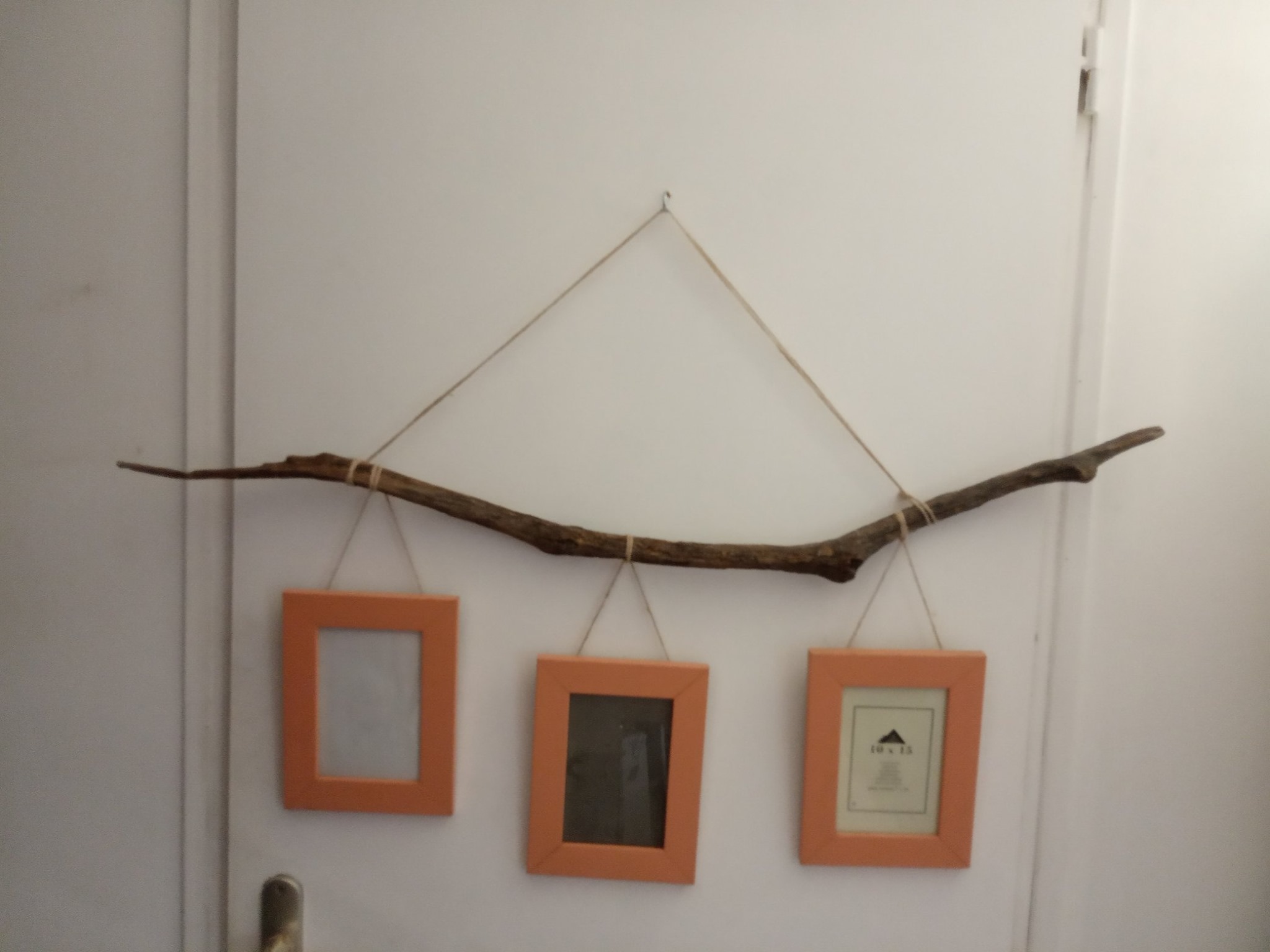 3 cadres photo suspendus