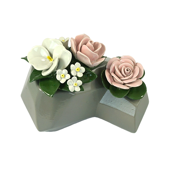 Composition contemporaine aux fleurs éternelles