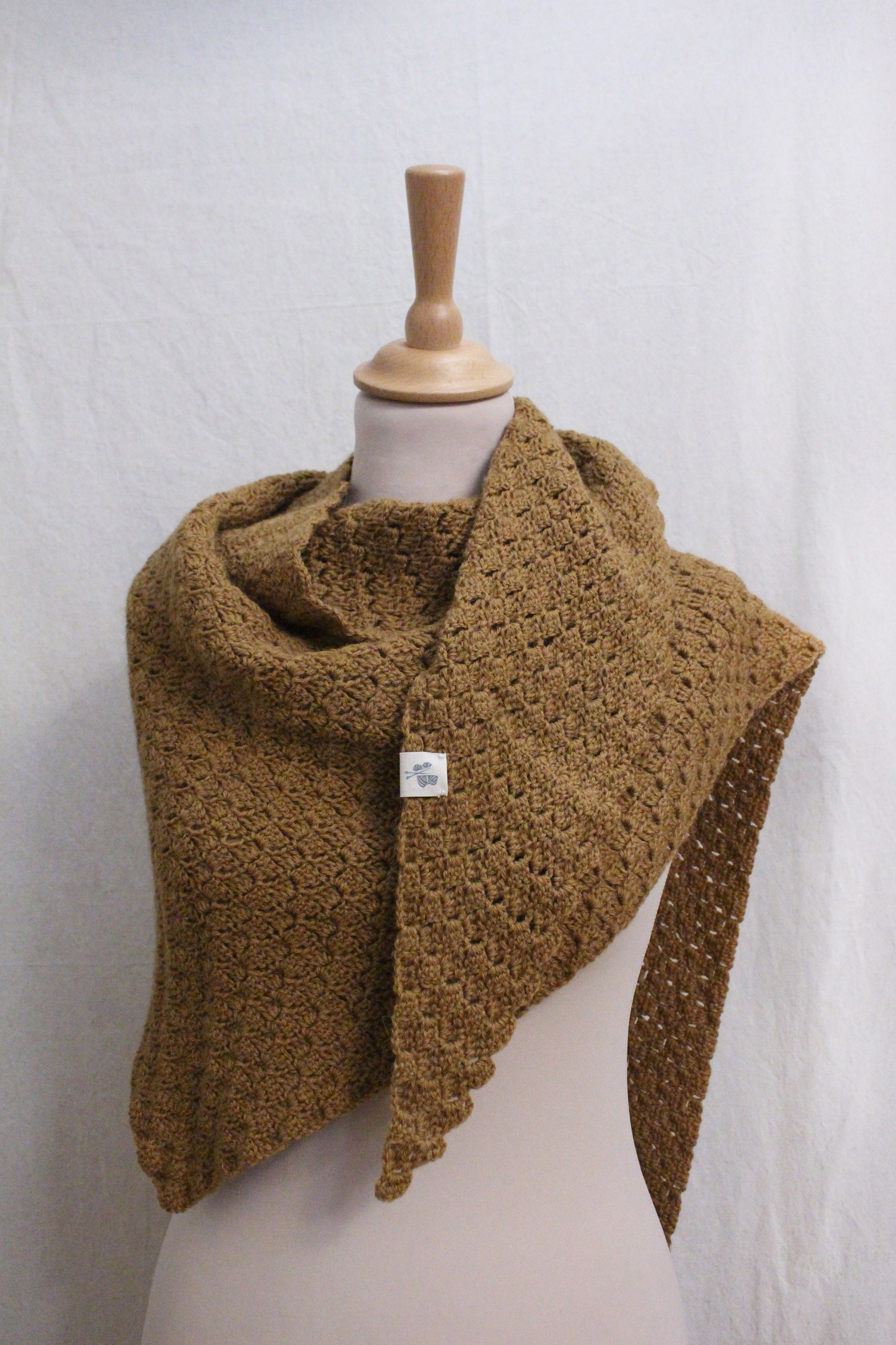 Châle au crochet laine et alpaga Camel
