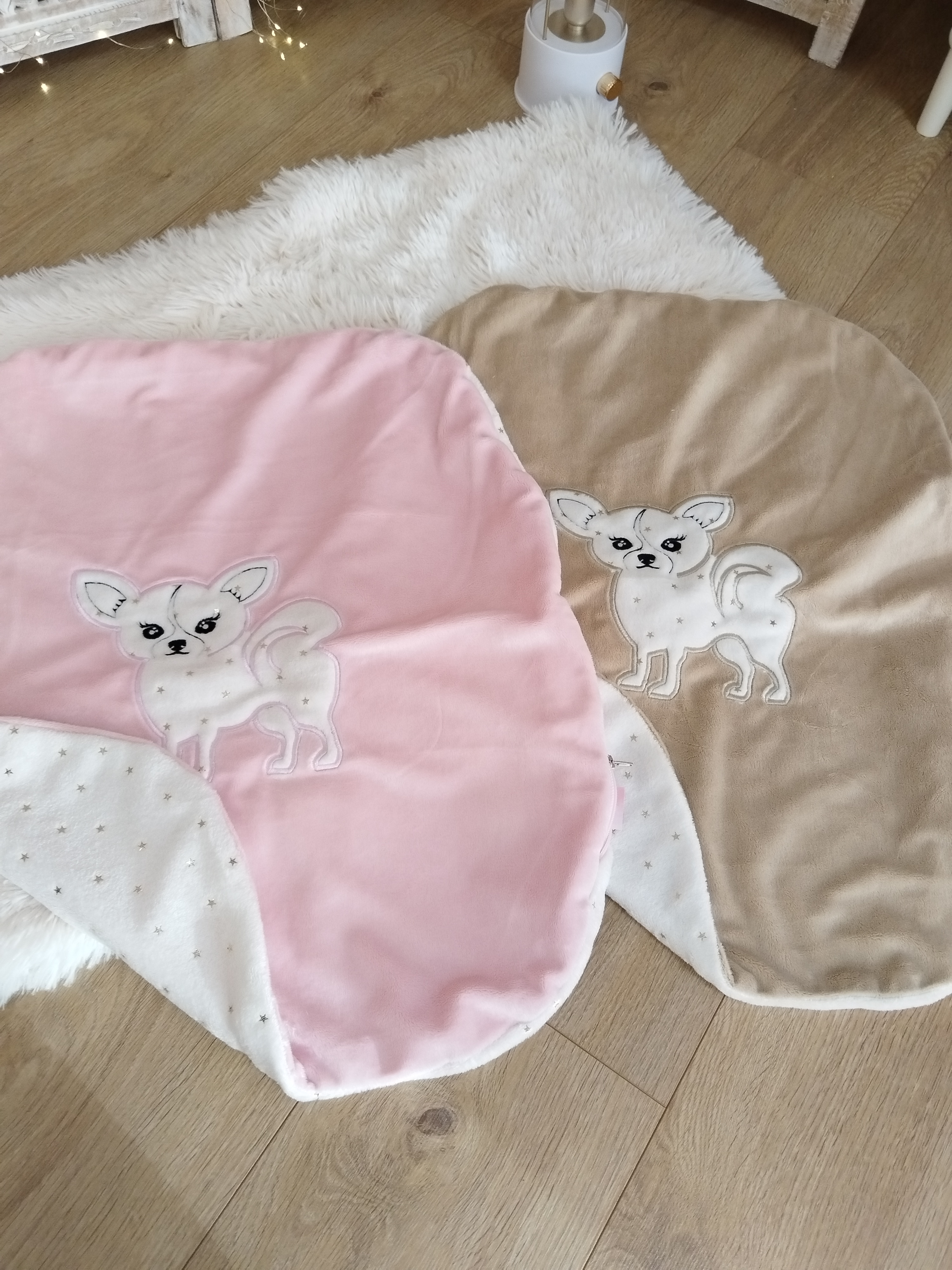 🩷 Housse pour coussin berceau T3 Rose et Caramel Chihuahua