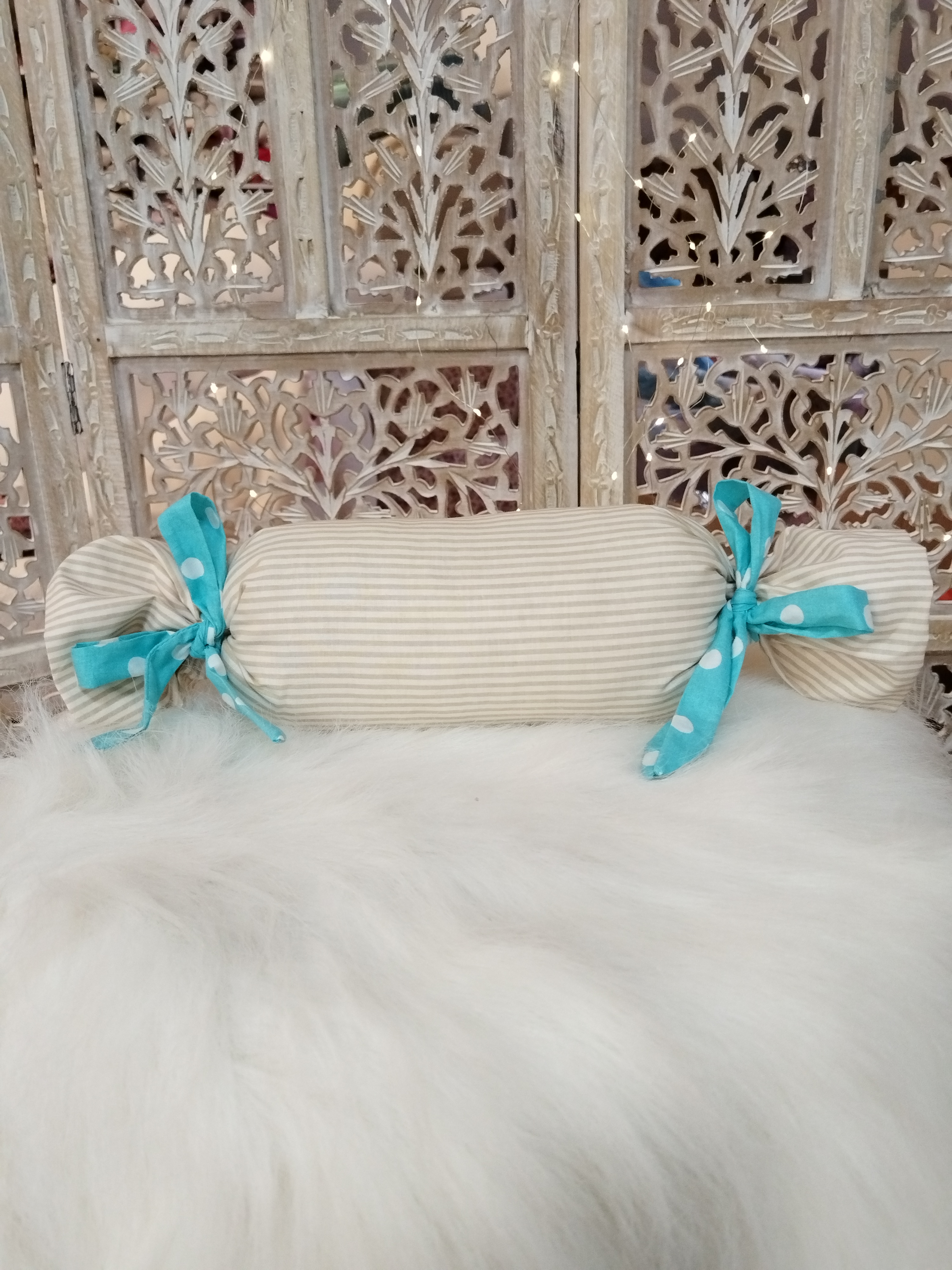 Coussin Bonbon Ligné Beige