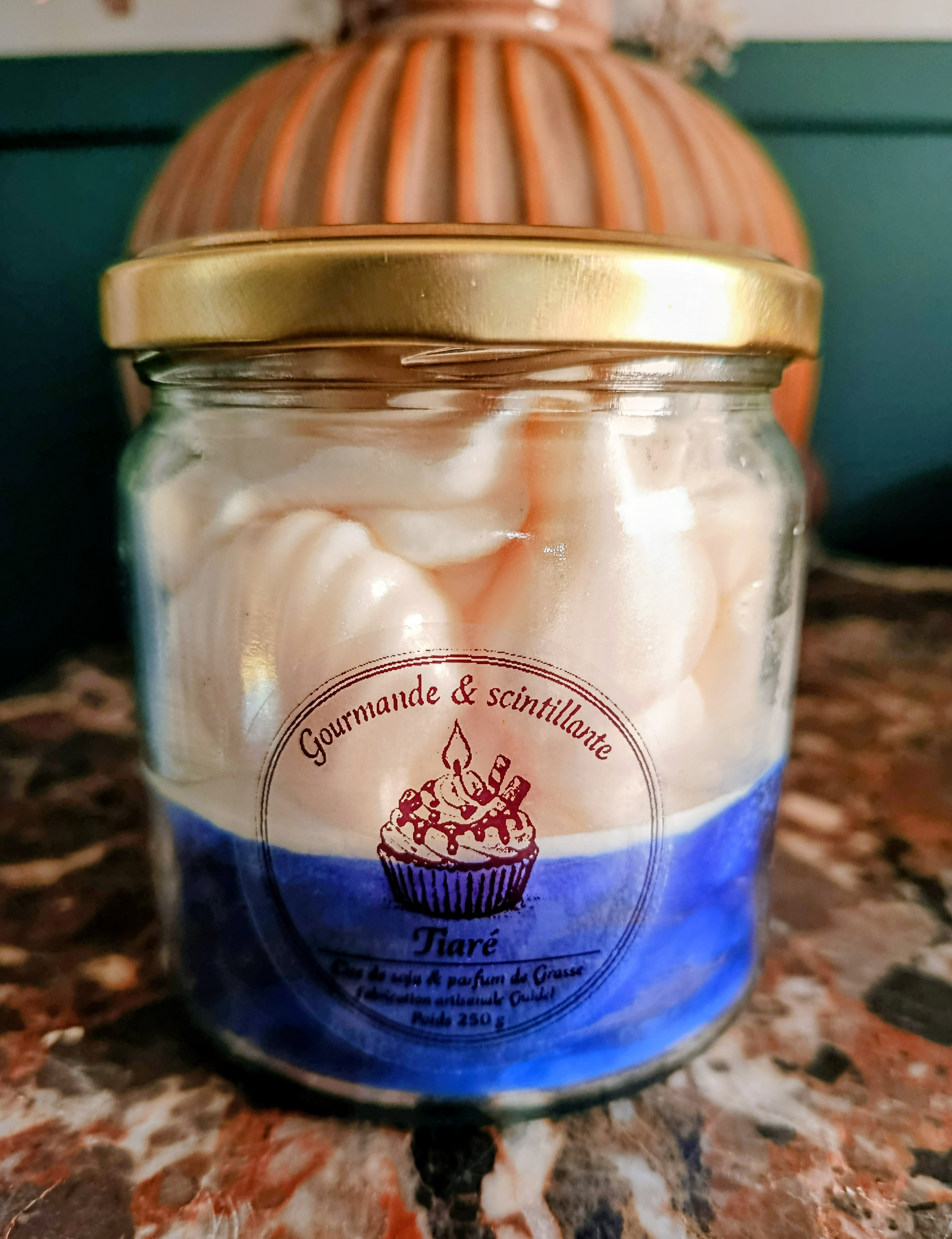 bougie gourmande fleur de tiaré 250 g