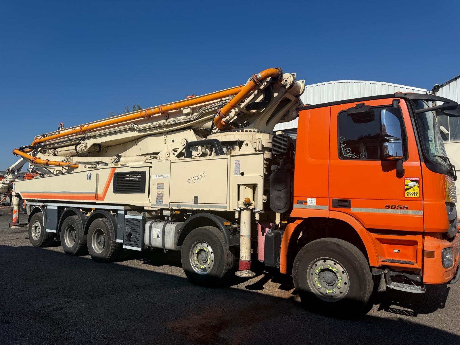 Pompe à béton PUTZ 56m