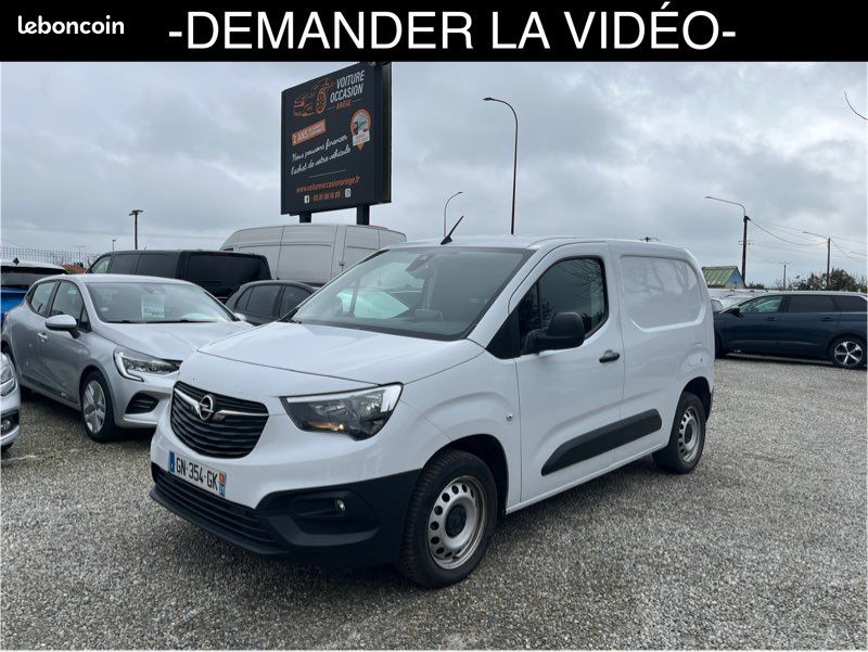Opel Combo 1.5D 130ch BVA 3 Places / Caméra / CarPlay
