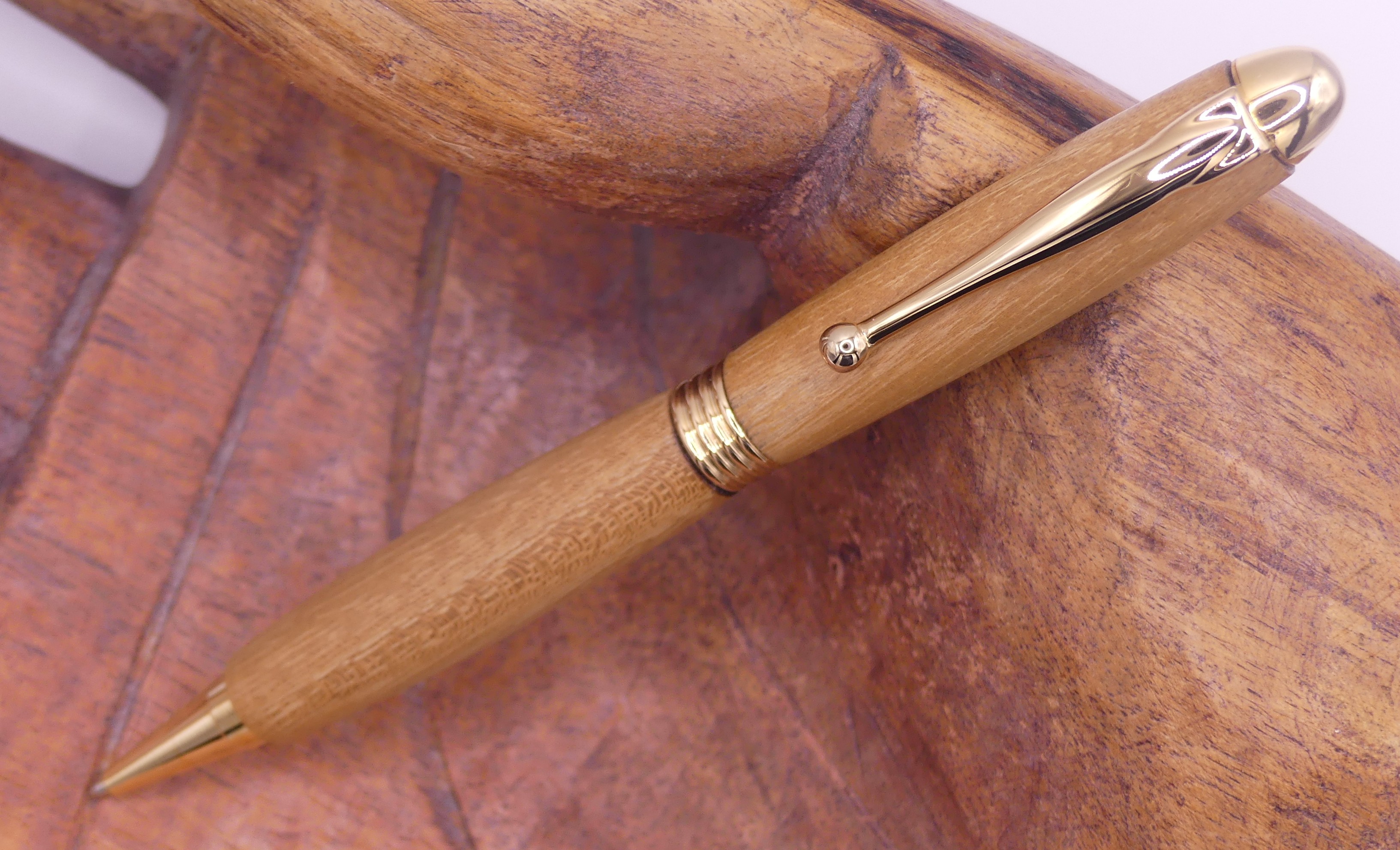 Stylo bille en chêne - Finition Plaqué Or 24K