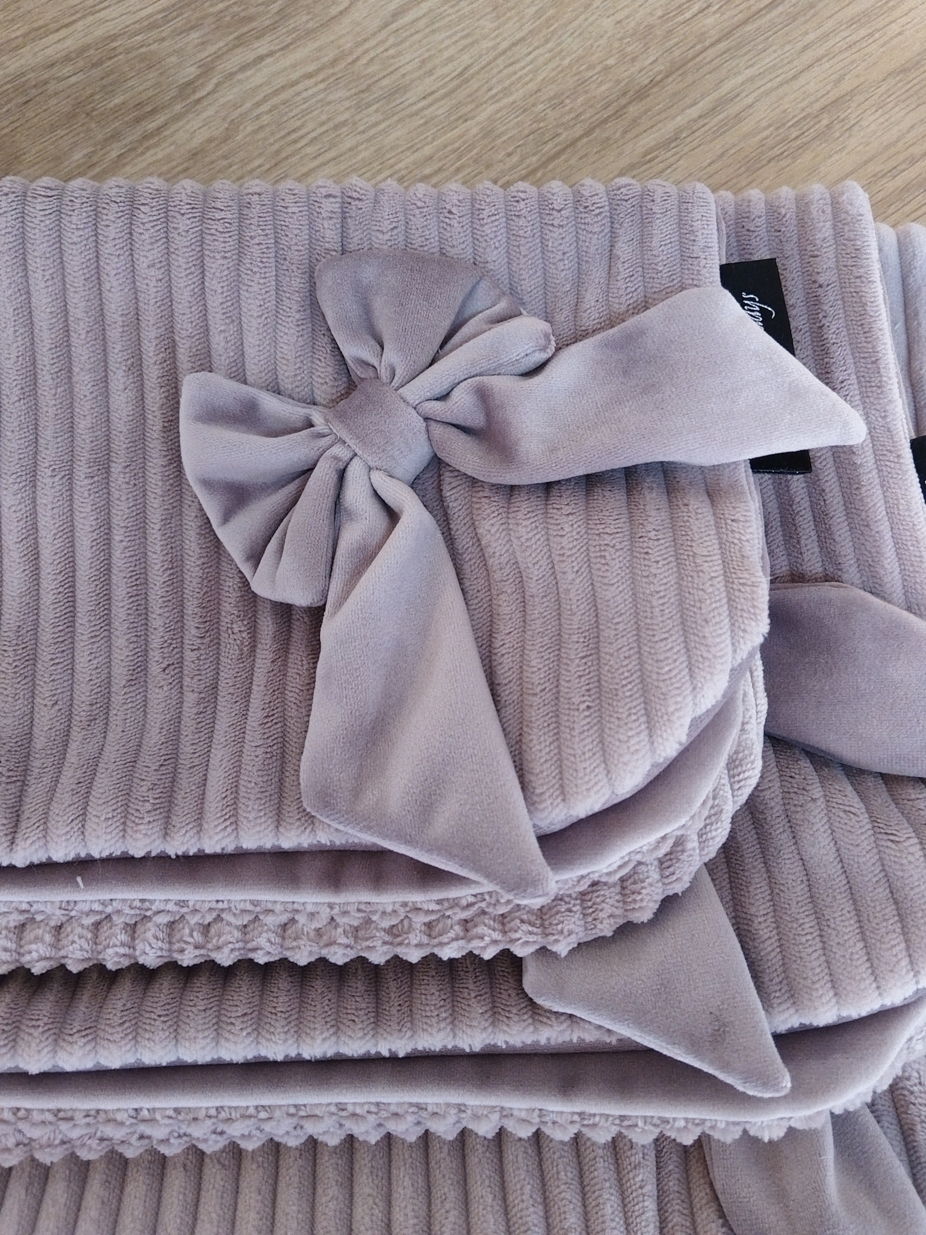 Couverture Chuchotement d'Iris