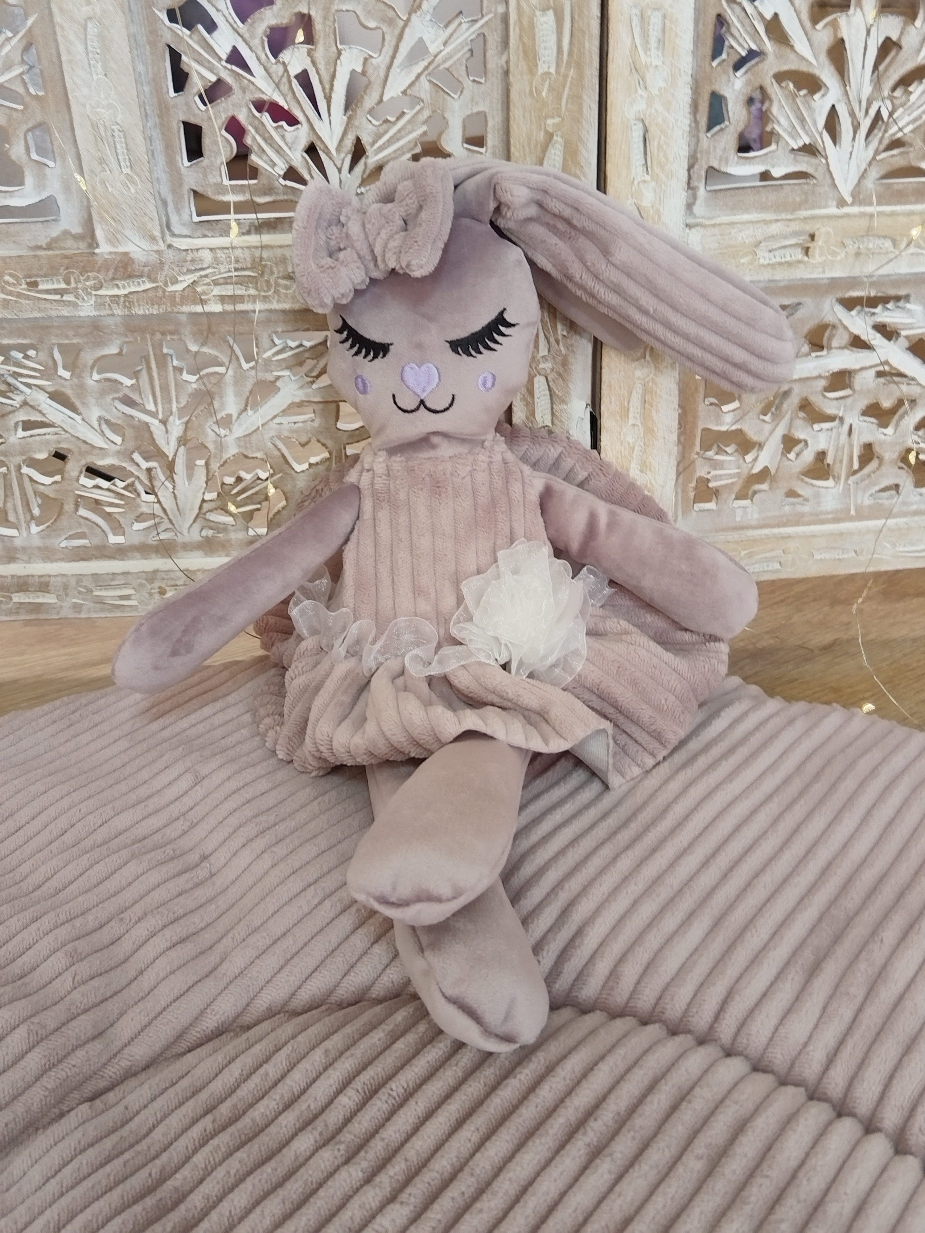 Lola Chuchotement d'Iris