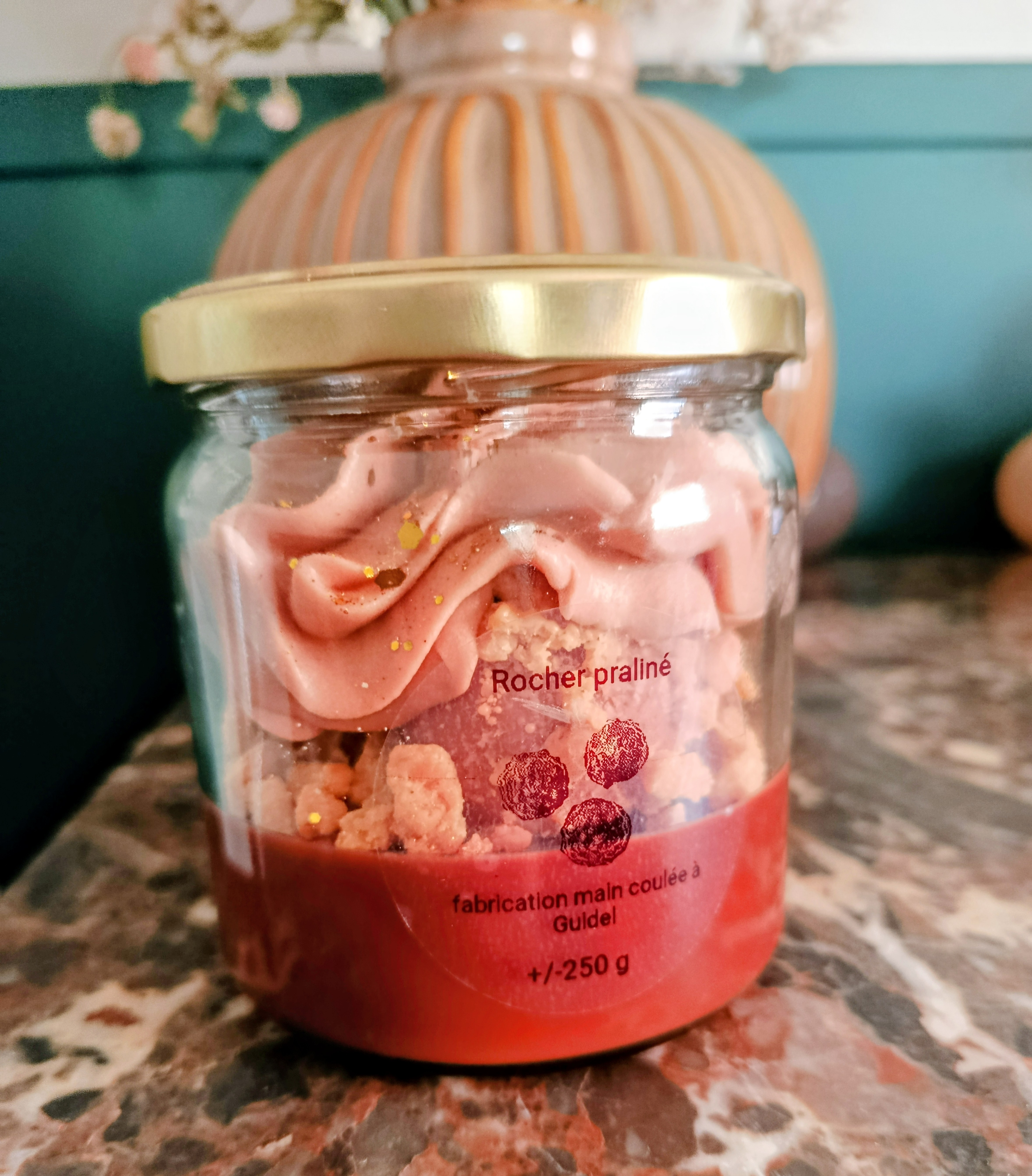 bougie gourmande rocher praliné 