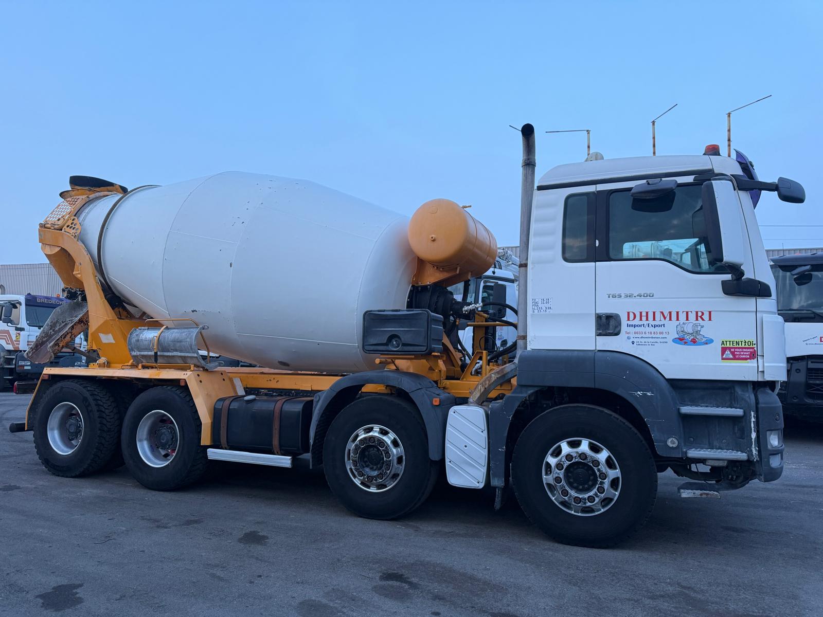 AC-569-HD / Année 2009