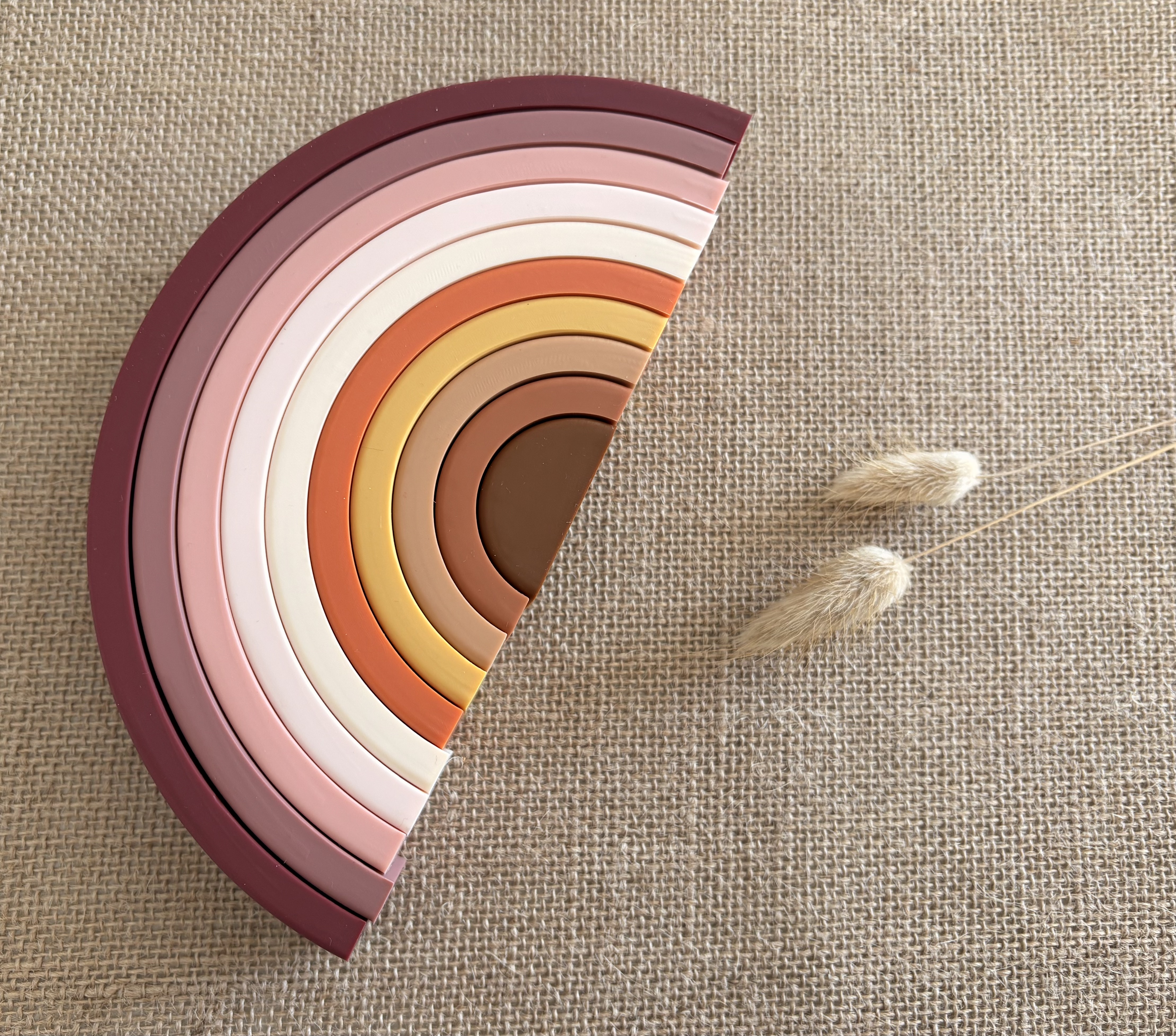 Arc-en-ciel empilable en silicone - Bordeaux