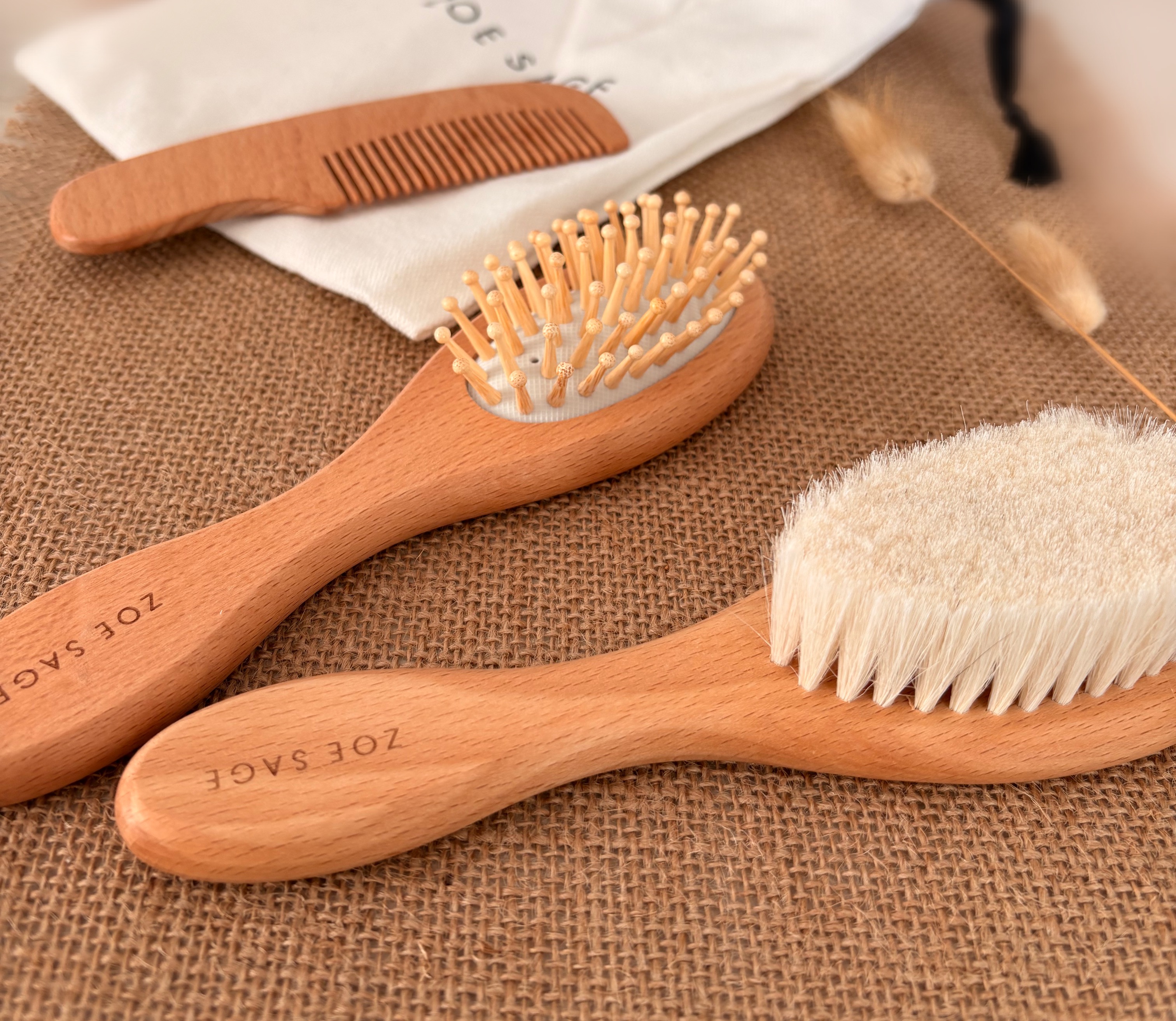 Ensemble brosses et peigne en bois - 3 pièces