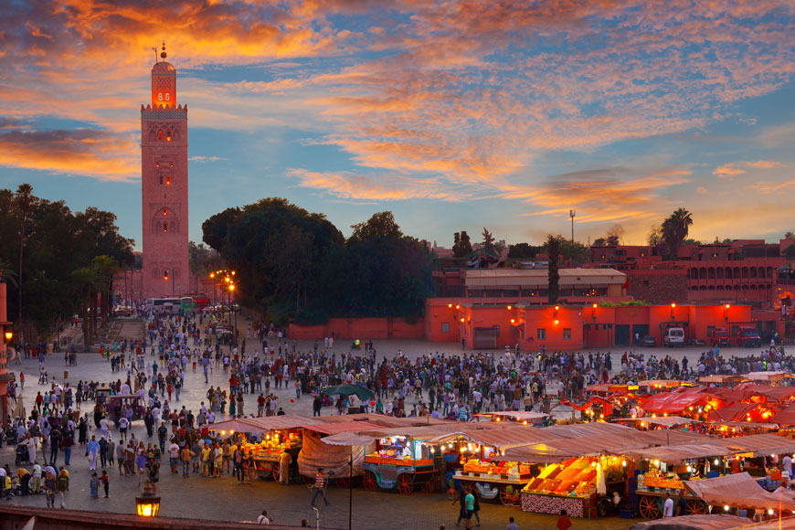 marrakech place jemaa el fna hotel restaurant cafe vue sur la place 
