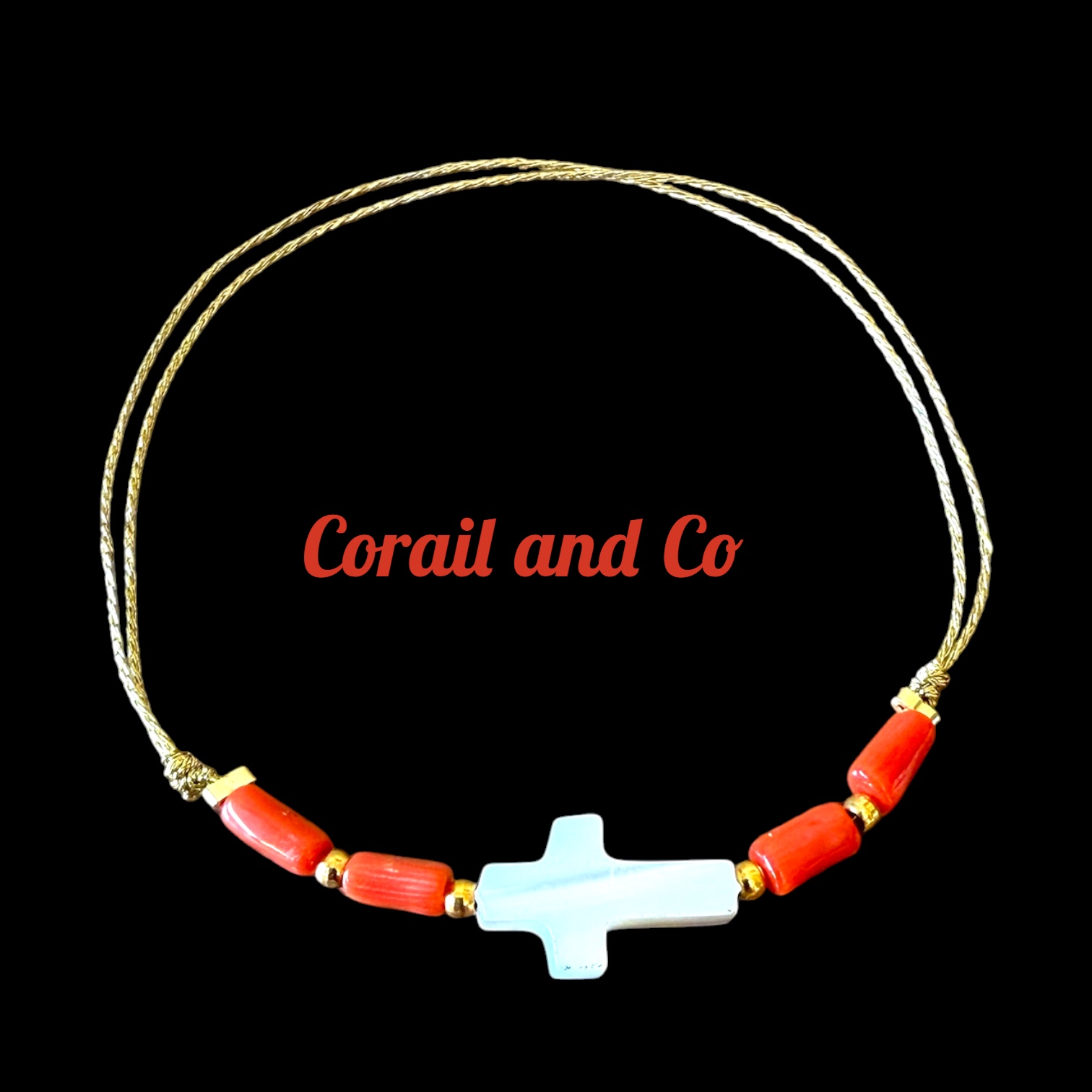 1  Bracelet femme corail / croix nacre / plaqué or