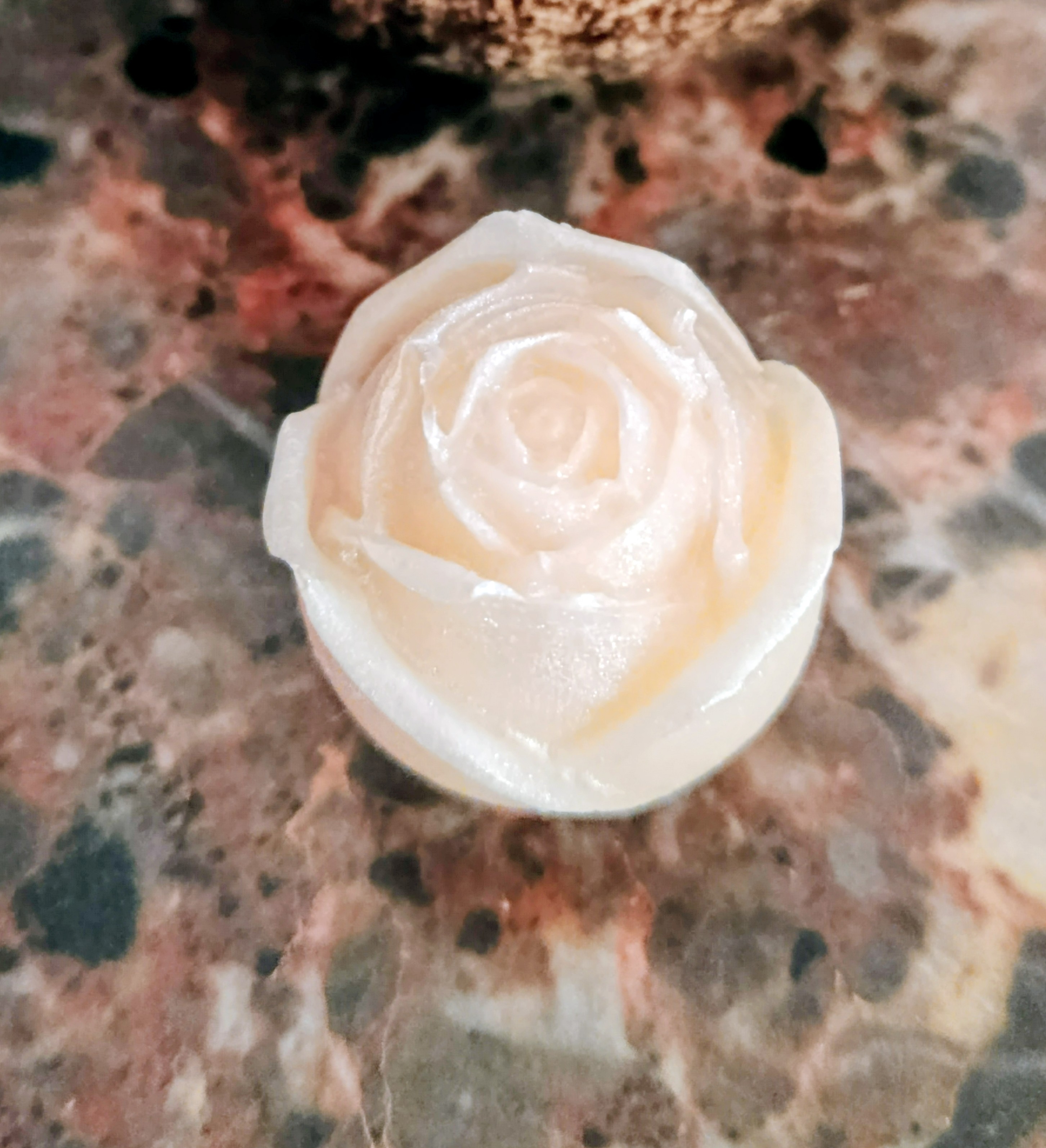 fondant (fleur blanche rose )