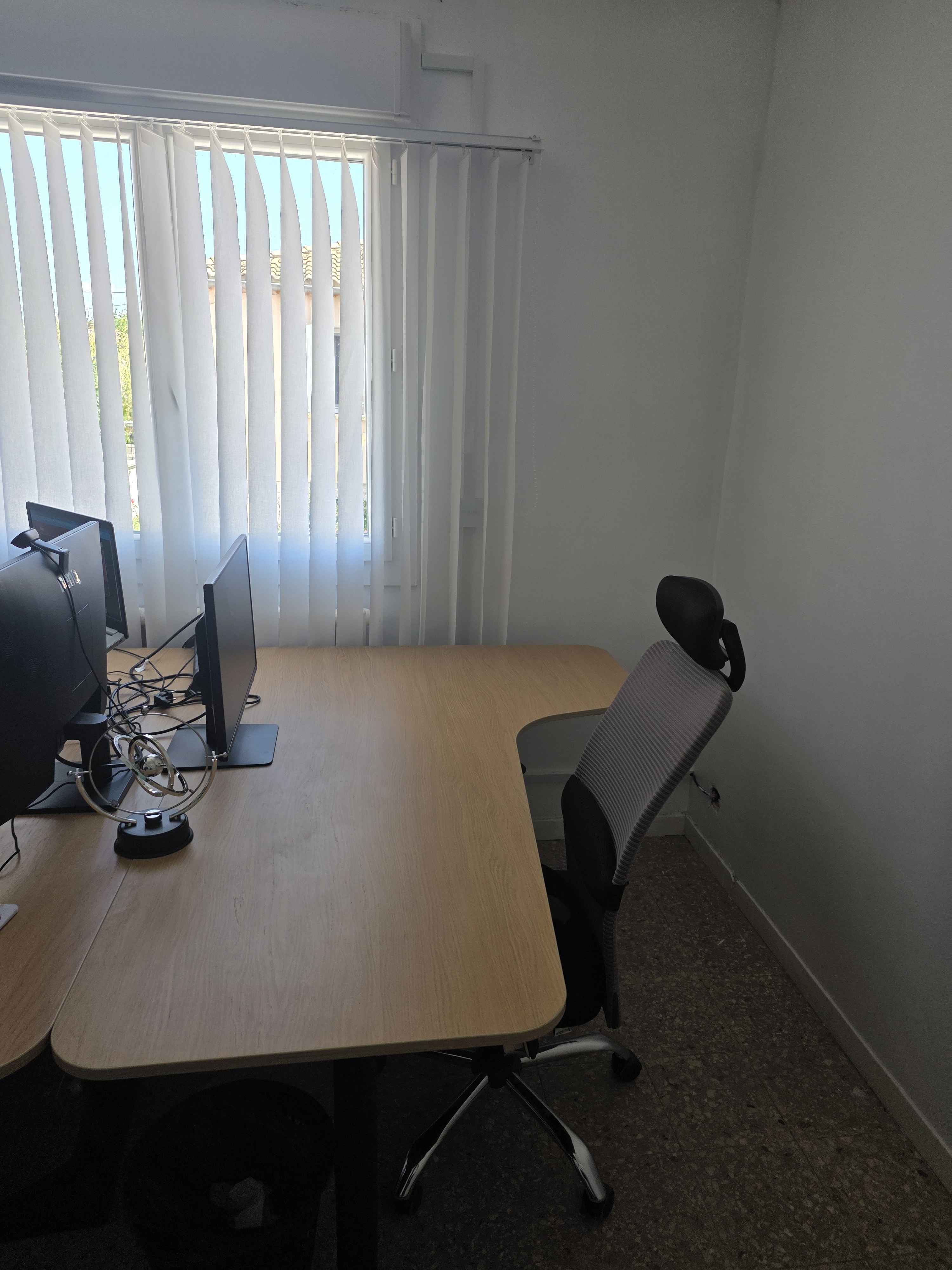 Bureau télétravail en coworking (privatisé)