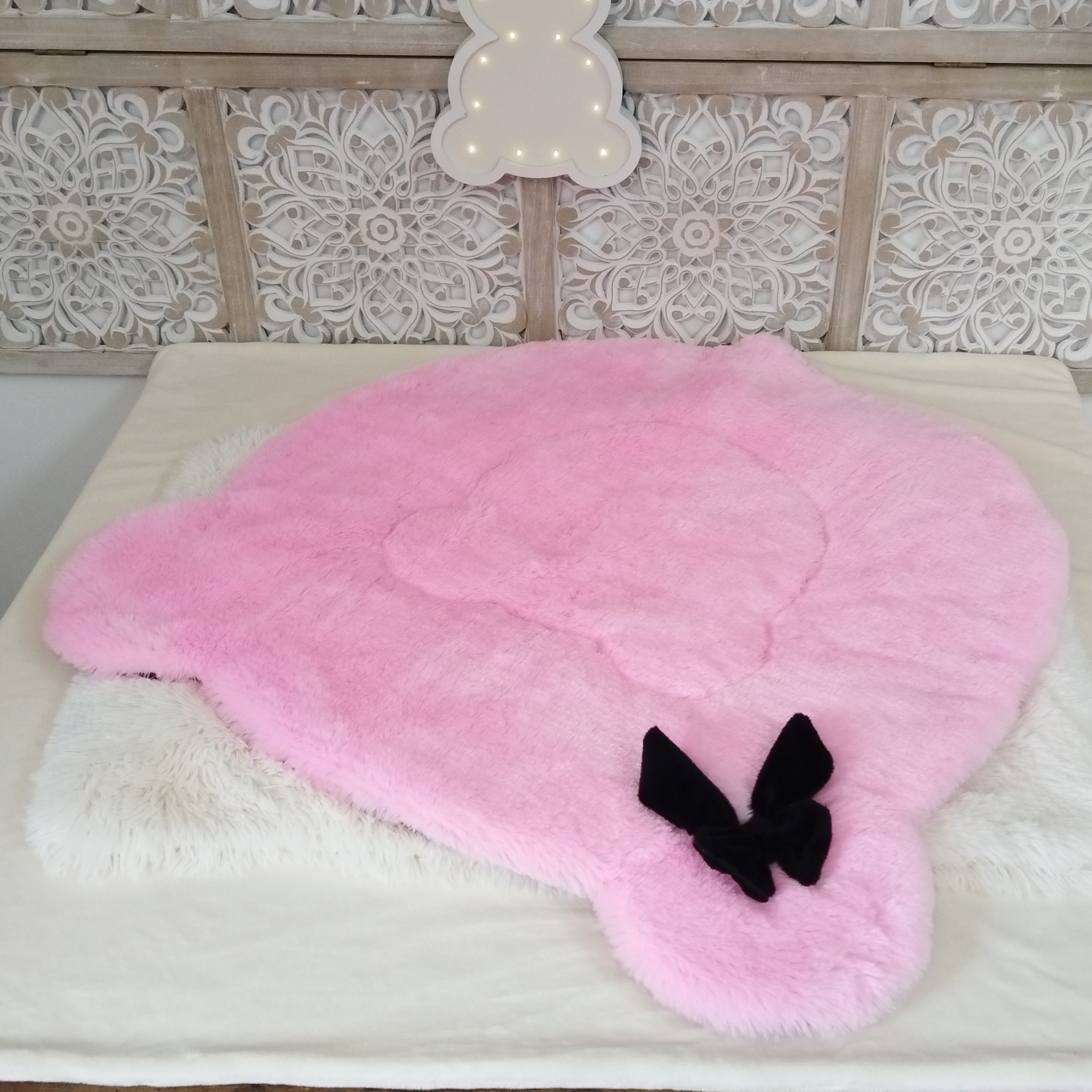 Tapis Ours Fluffy Rose & Noir