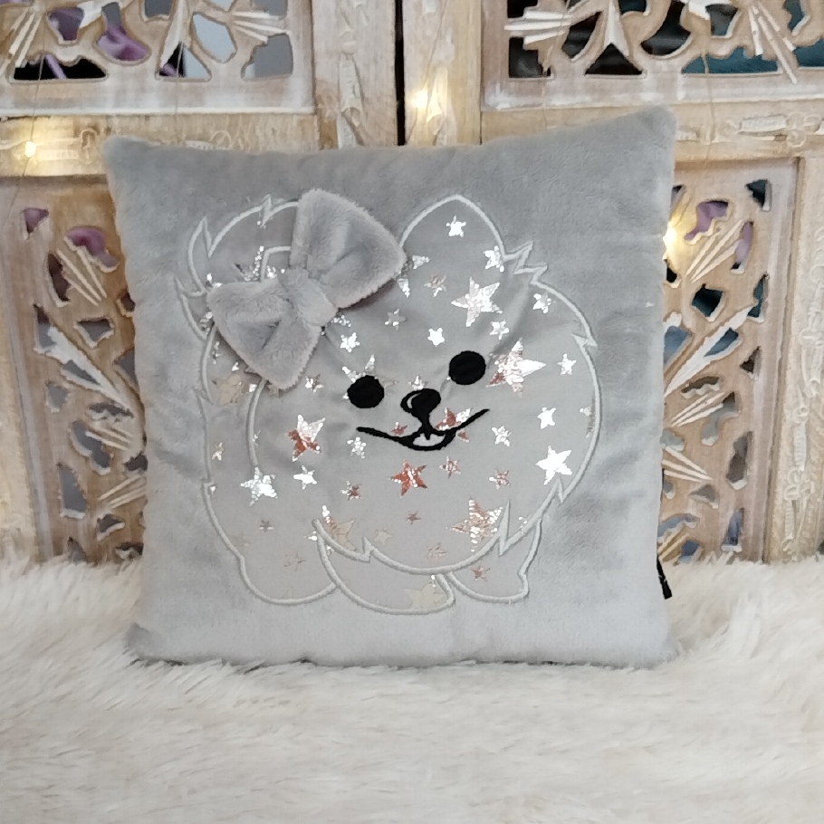 Coussin Carré Gris étoiles argentées Pomeranian
