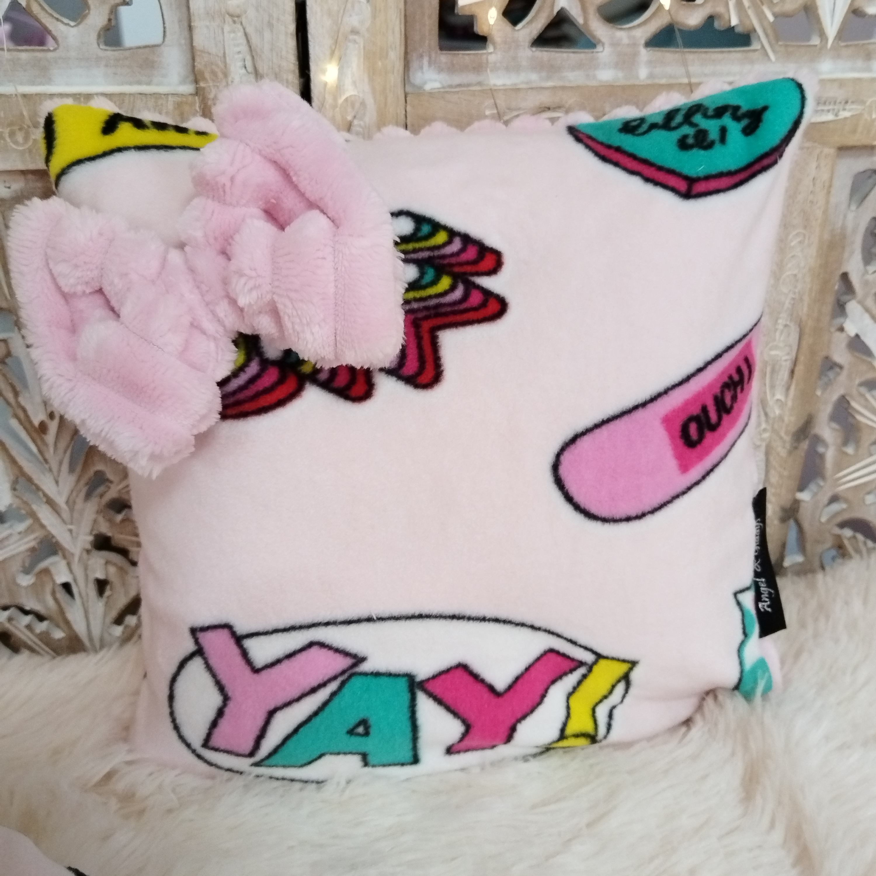 Coussin Girl Gang