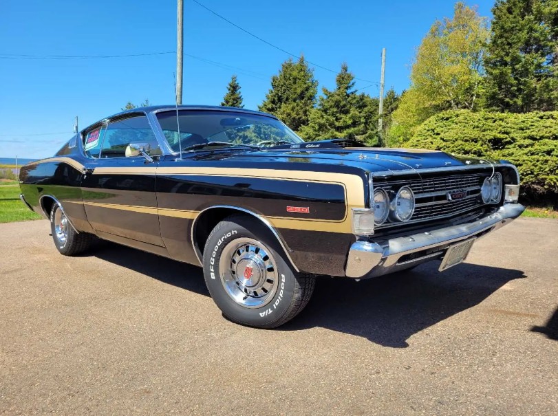 1968 Ford Torino GT Fastback 1968 « R-Code » avec moteur 428 Cobra Jet