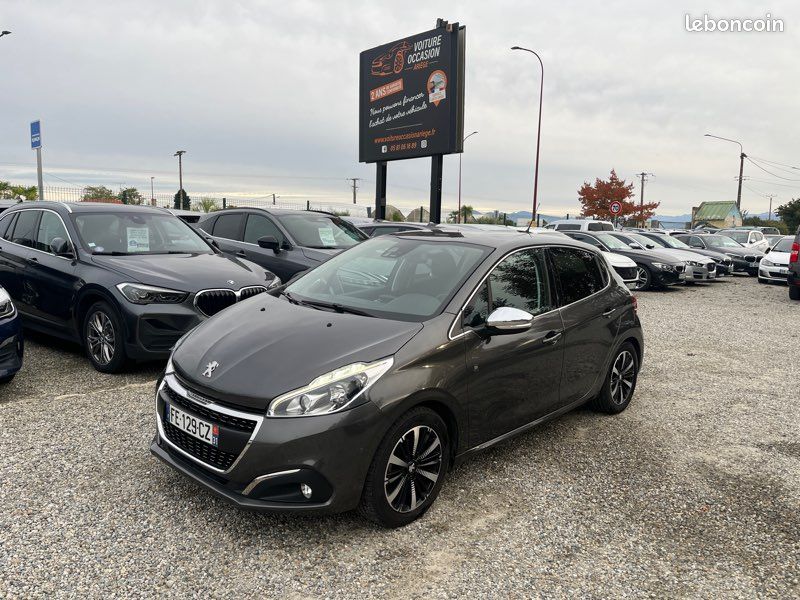 Peugeot 208 110ch Tech edition Boite Automatique
