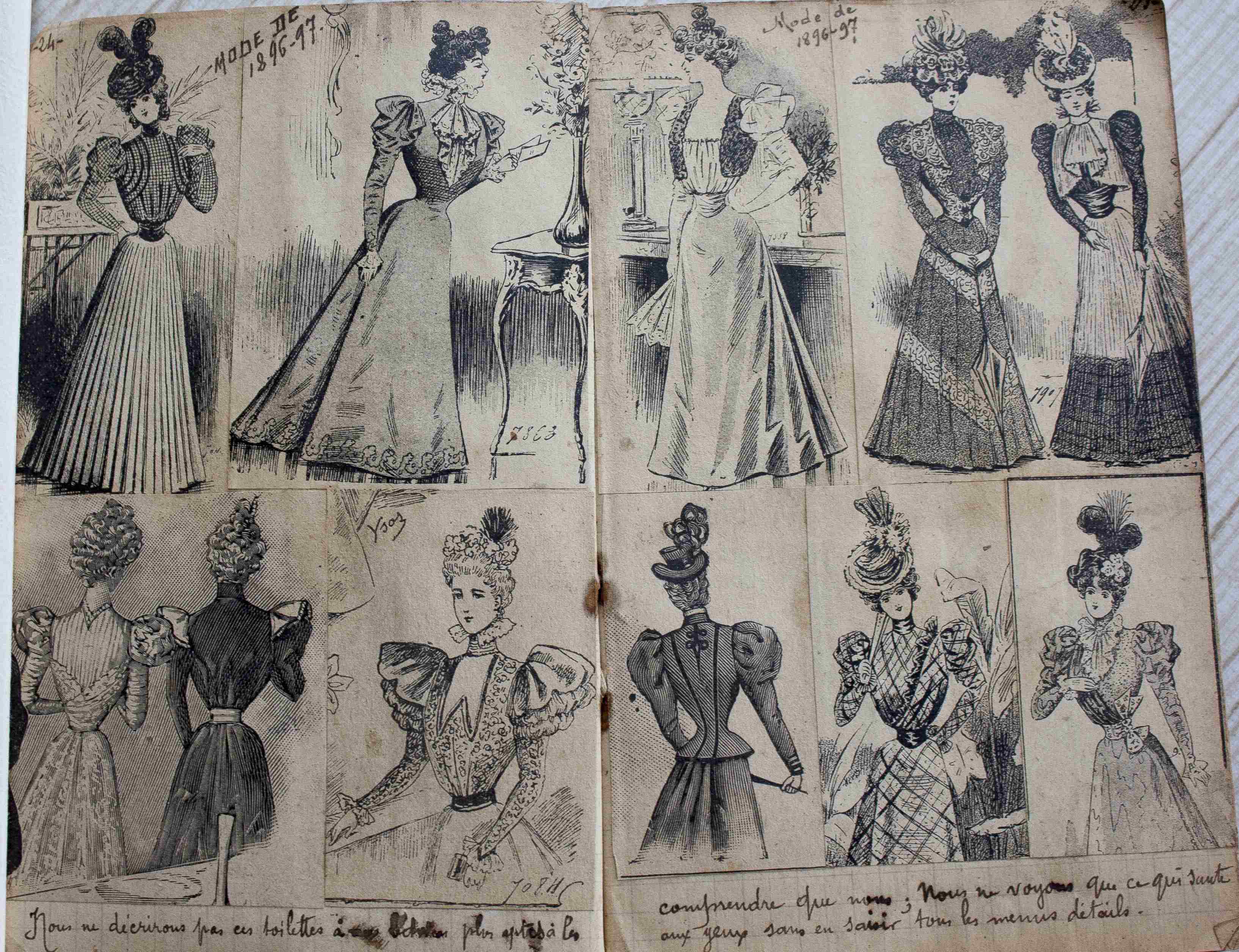Costumes 4