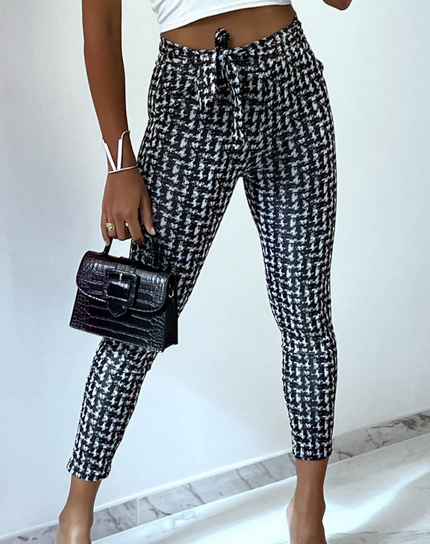 Pantalon slim noir avec motif poches et ceinture