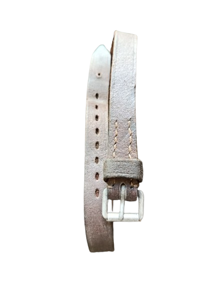 Sangle d'équipement en cuir Wehrmacht – Datée 1939