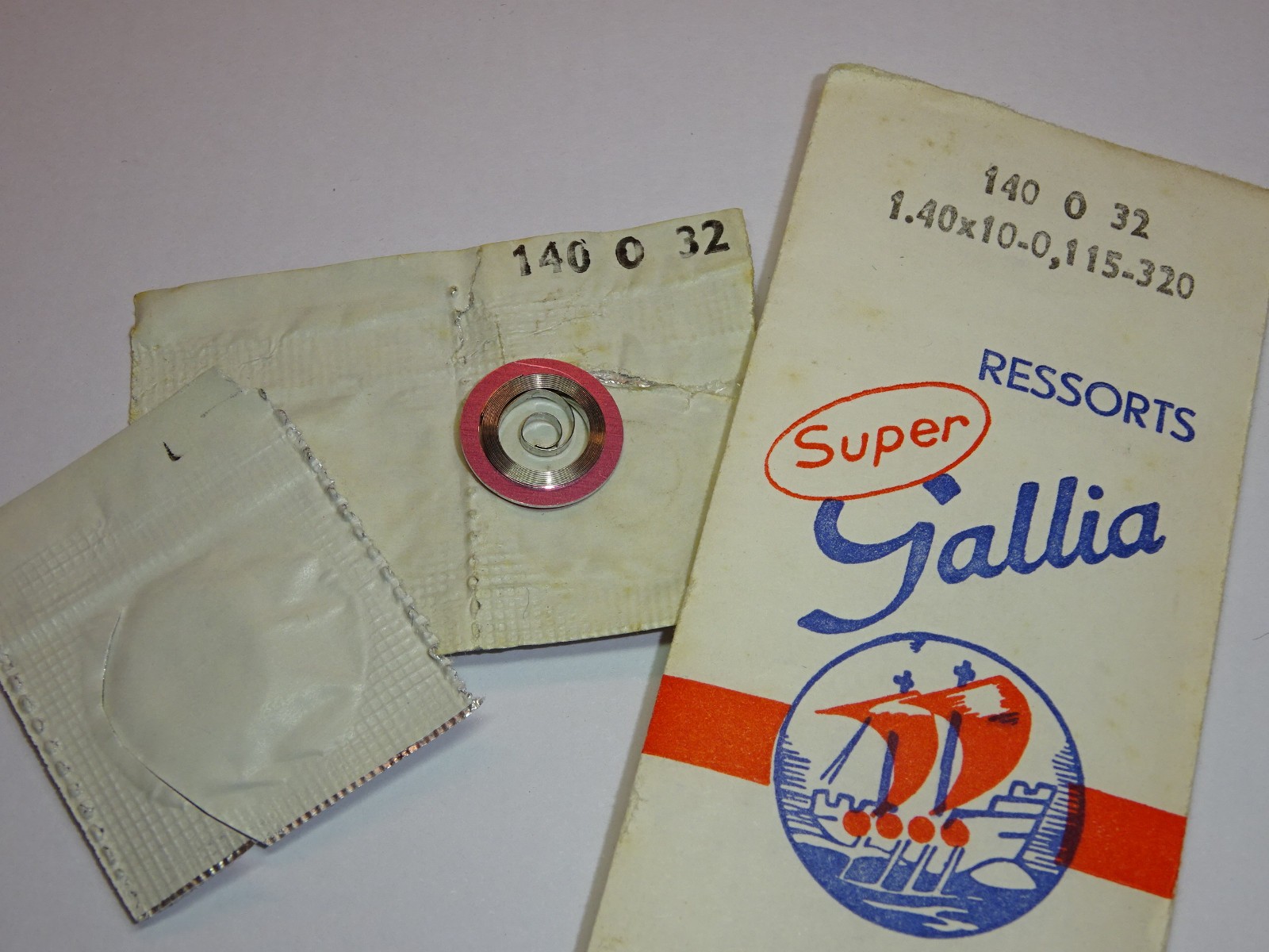 Angelus mainspring 250 252 chronograph + Felsa 4010 4012 4013 4014 4015 4016 4017