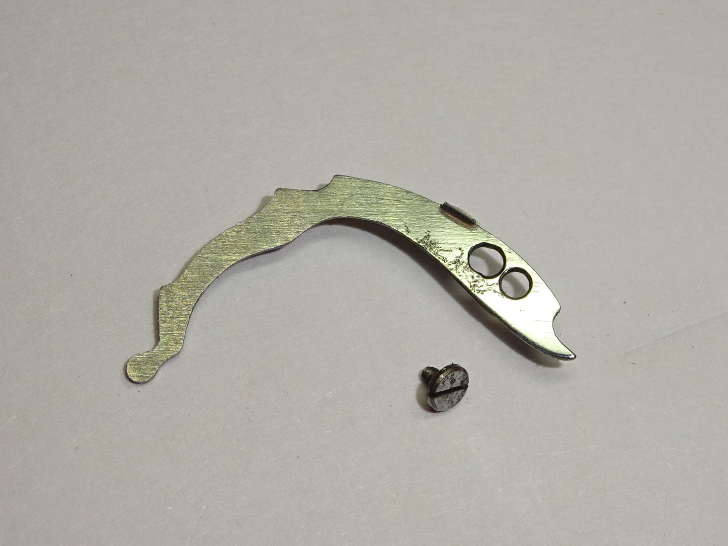Landeron operating lever cal. 47 / part 8139 + screw