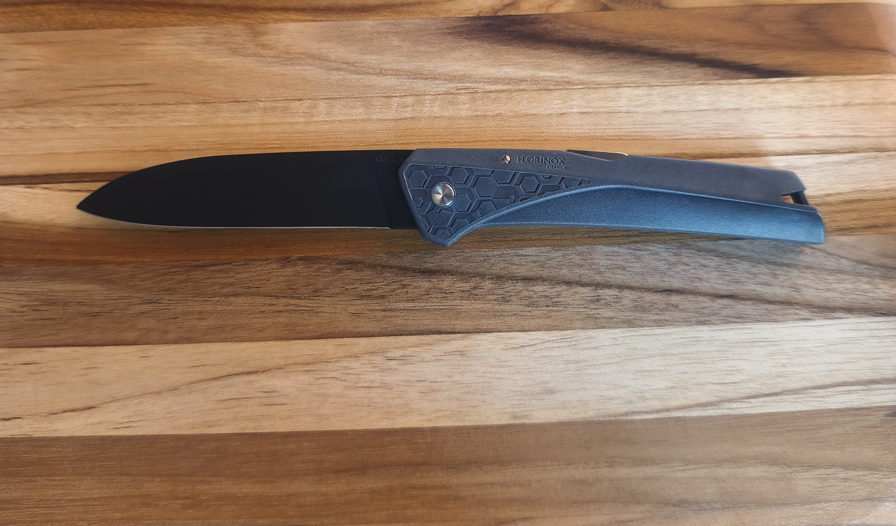 couteau Florinox, FLORINOX KIANA GRIS, lame pleine noire, origine