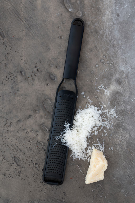 rape zesteur black sheep series , microplane