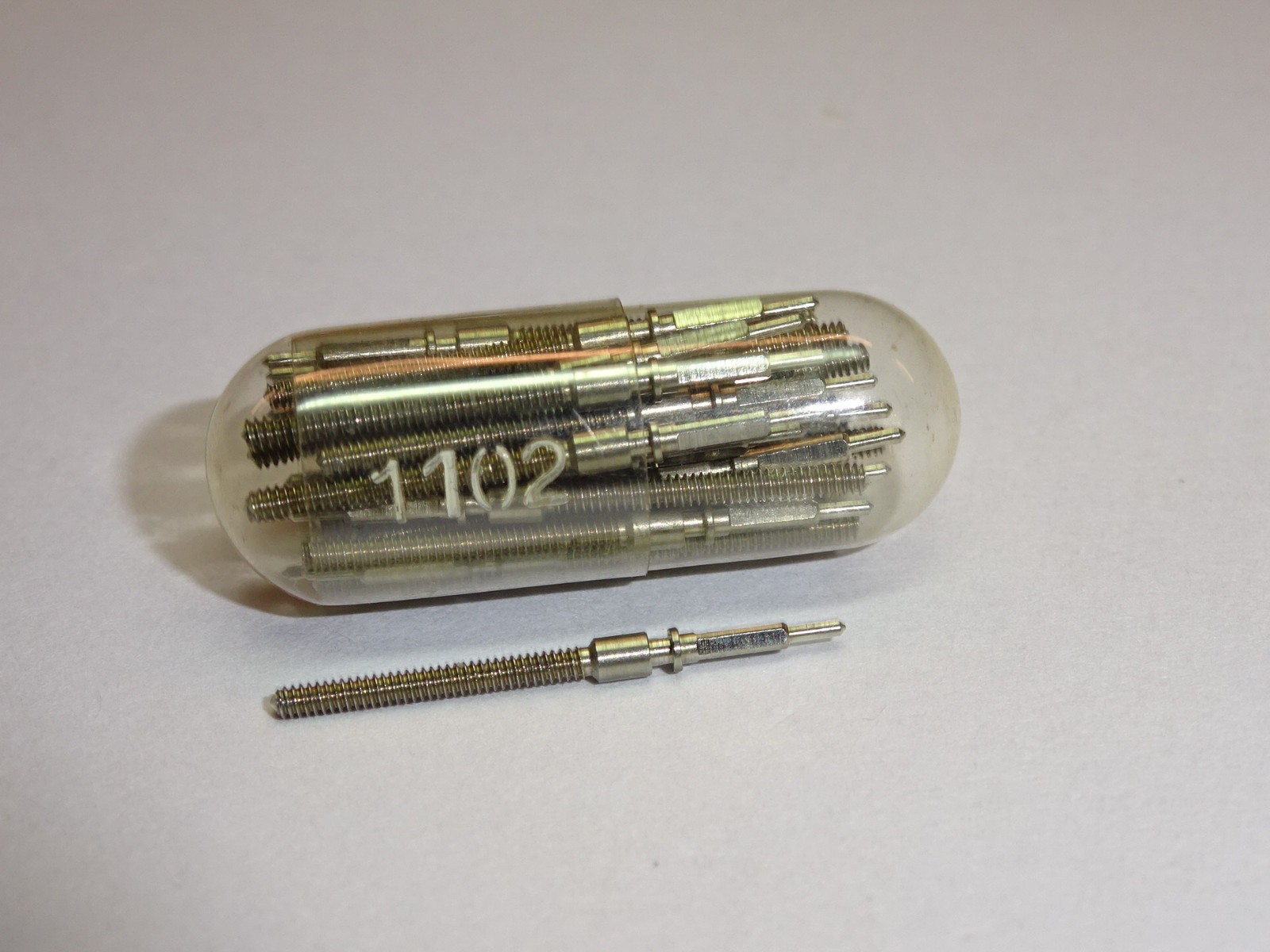 Lip winding stem D26 (thread 100) Jeambrun 23D 30 31