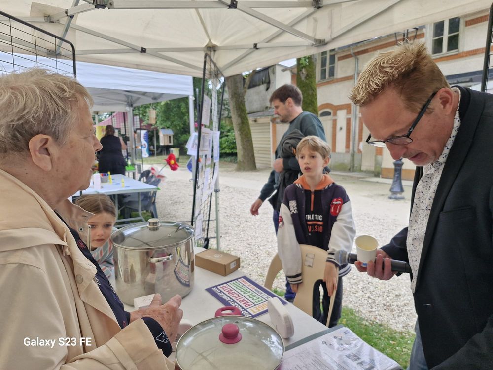 visiteurs au salon