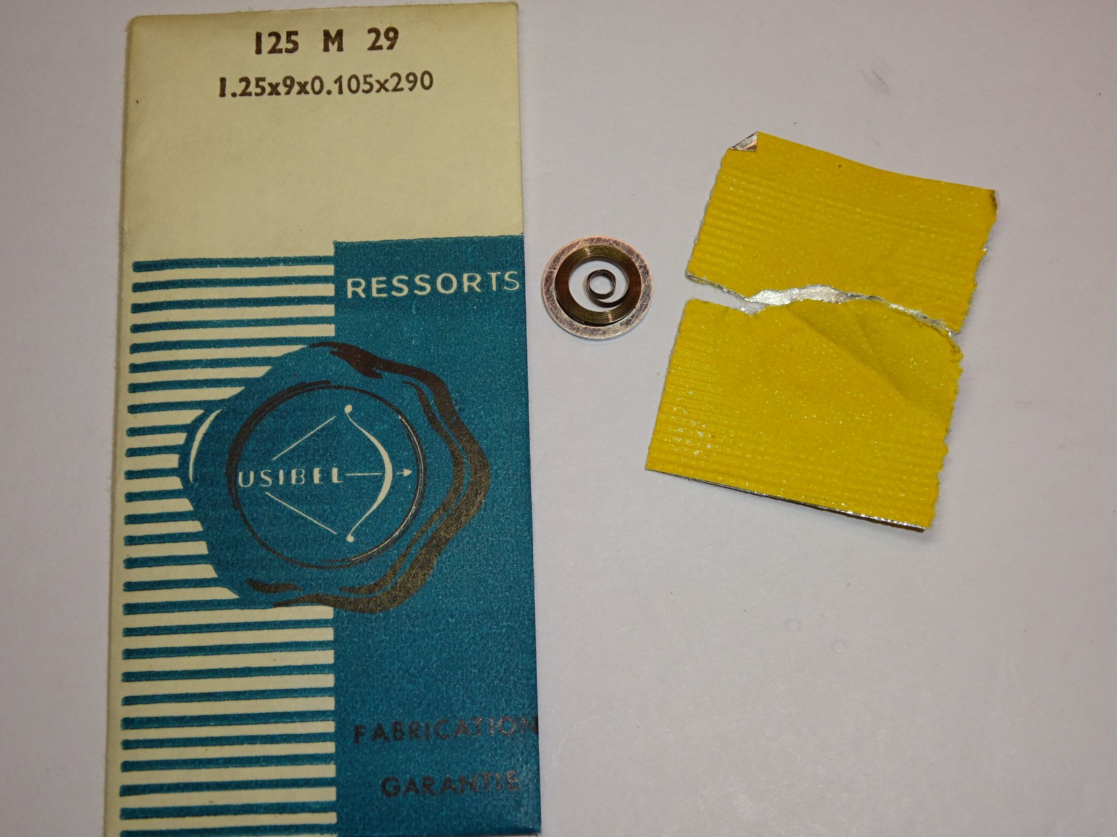 Peseux mainspring 180 181 182 183 184 200 320 325 + Lip R105