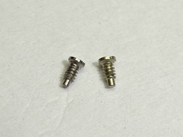 Omega screw 2621 for casing clamp cal. 620 625 630 660 662 670 672 680 681 682 683 684 685 (set of 2 screws)